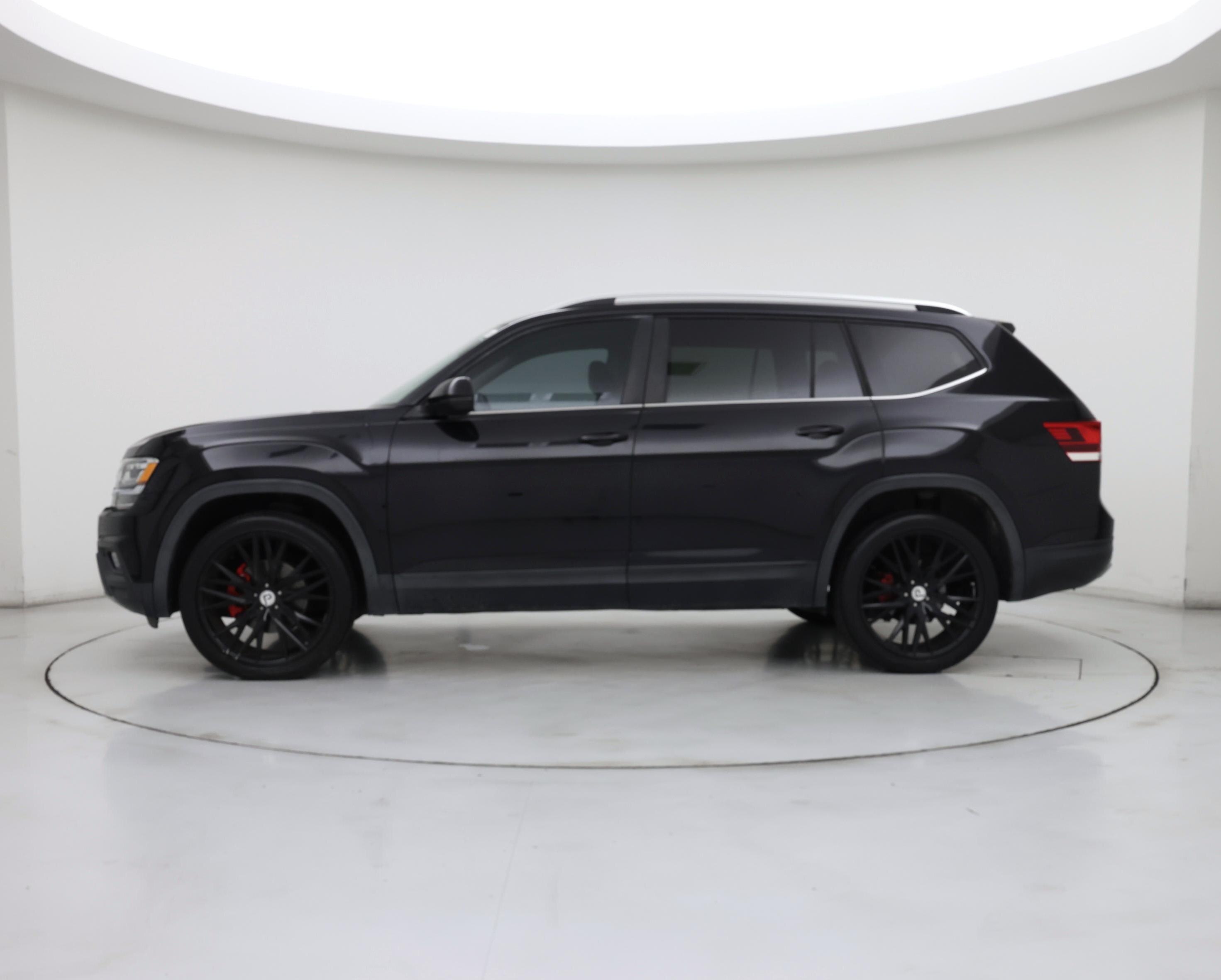 Thumbnail: 2019 Volkswagen Atlas - 3