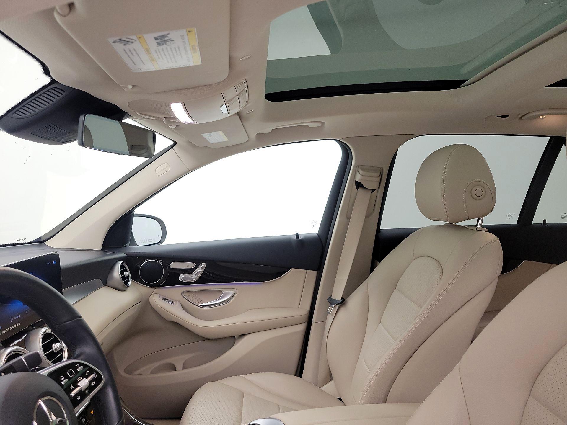 Thumbnail: 2022 Mercedes-Benz GLC - 19