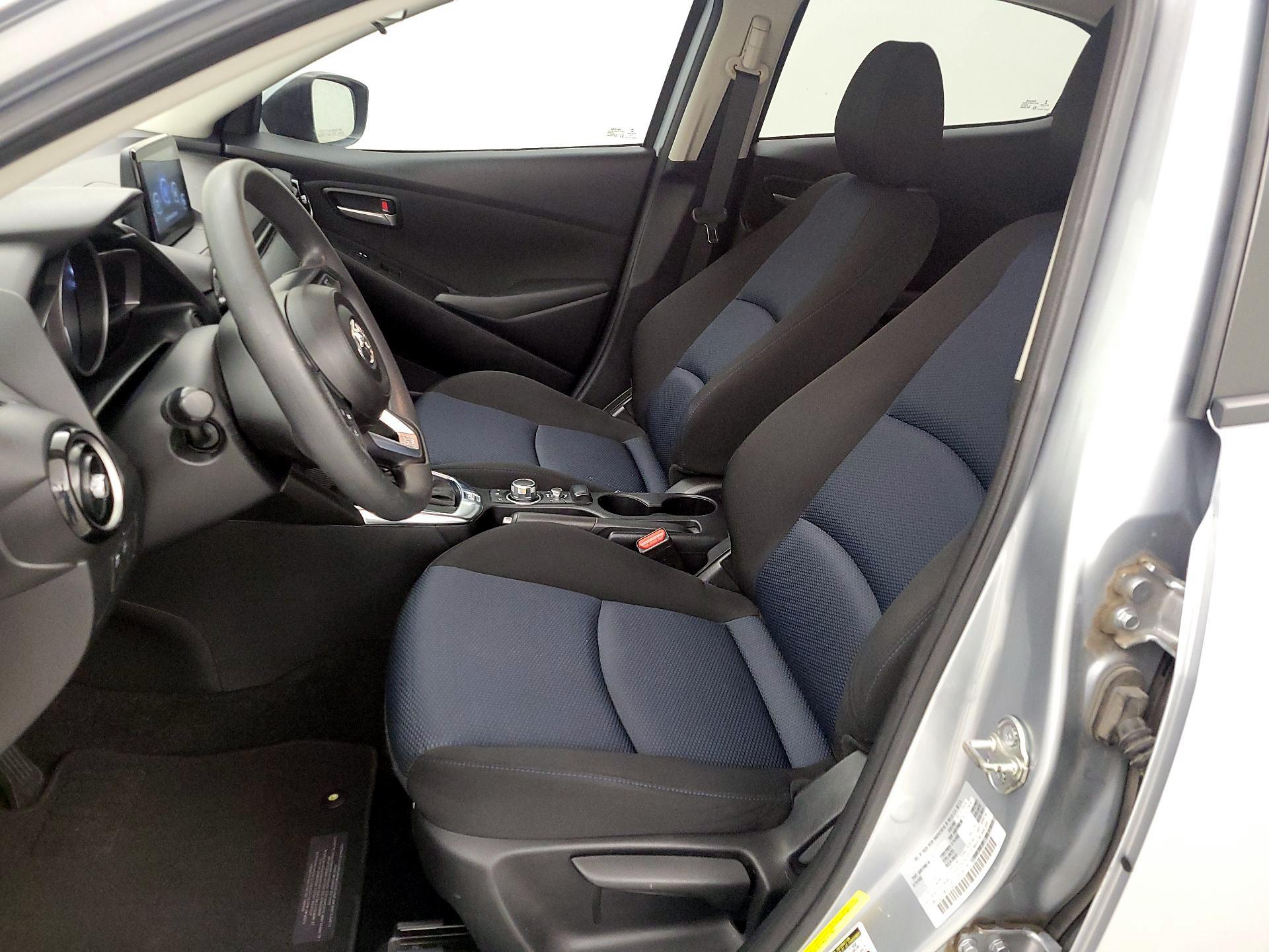 Thumbnail: 2019 Toyota Yaris - 11