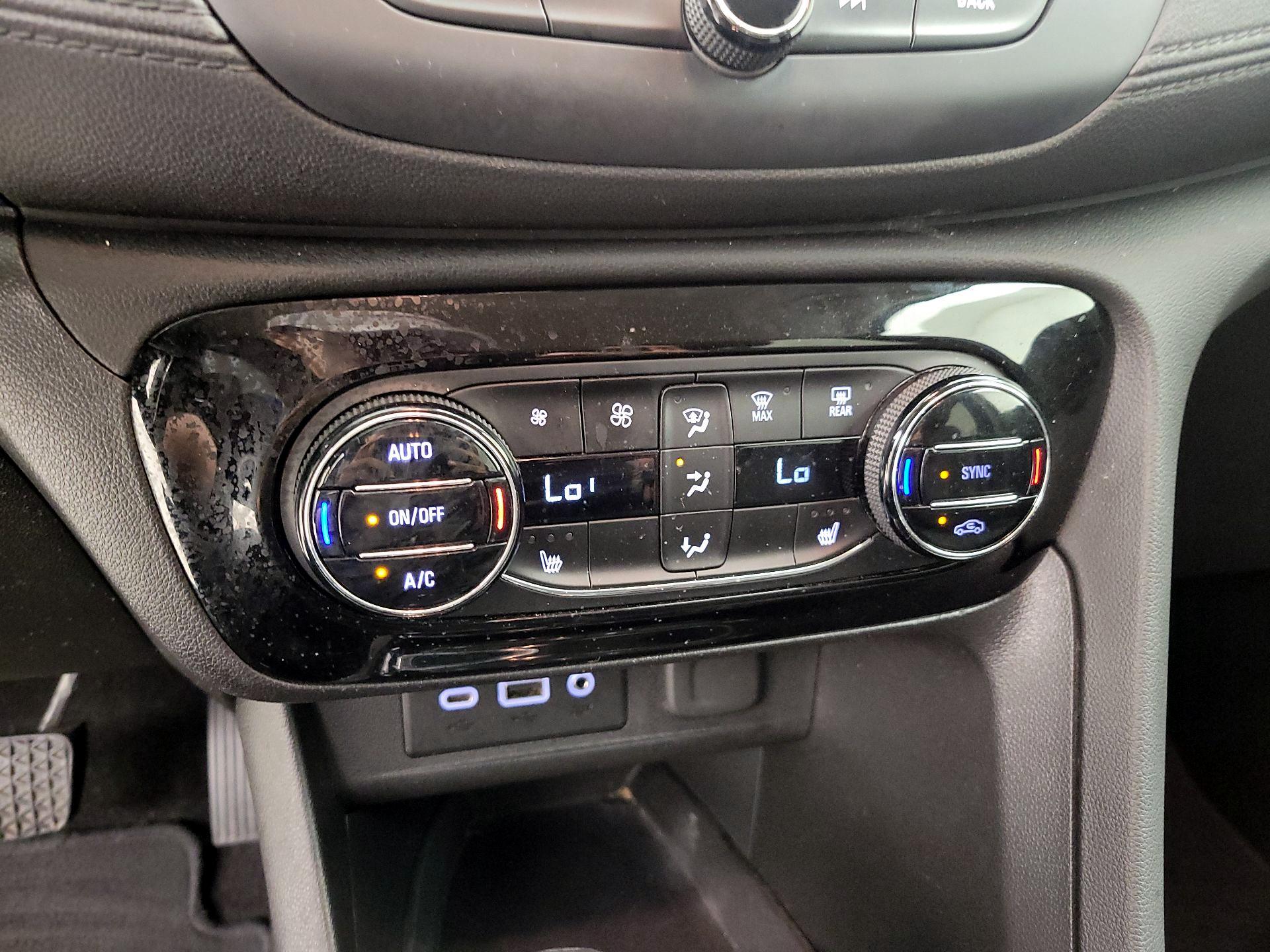 Thumbnail: 2021 Buick Encore GX - 16