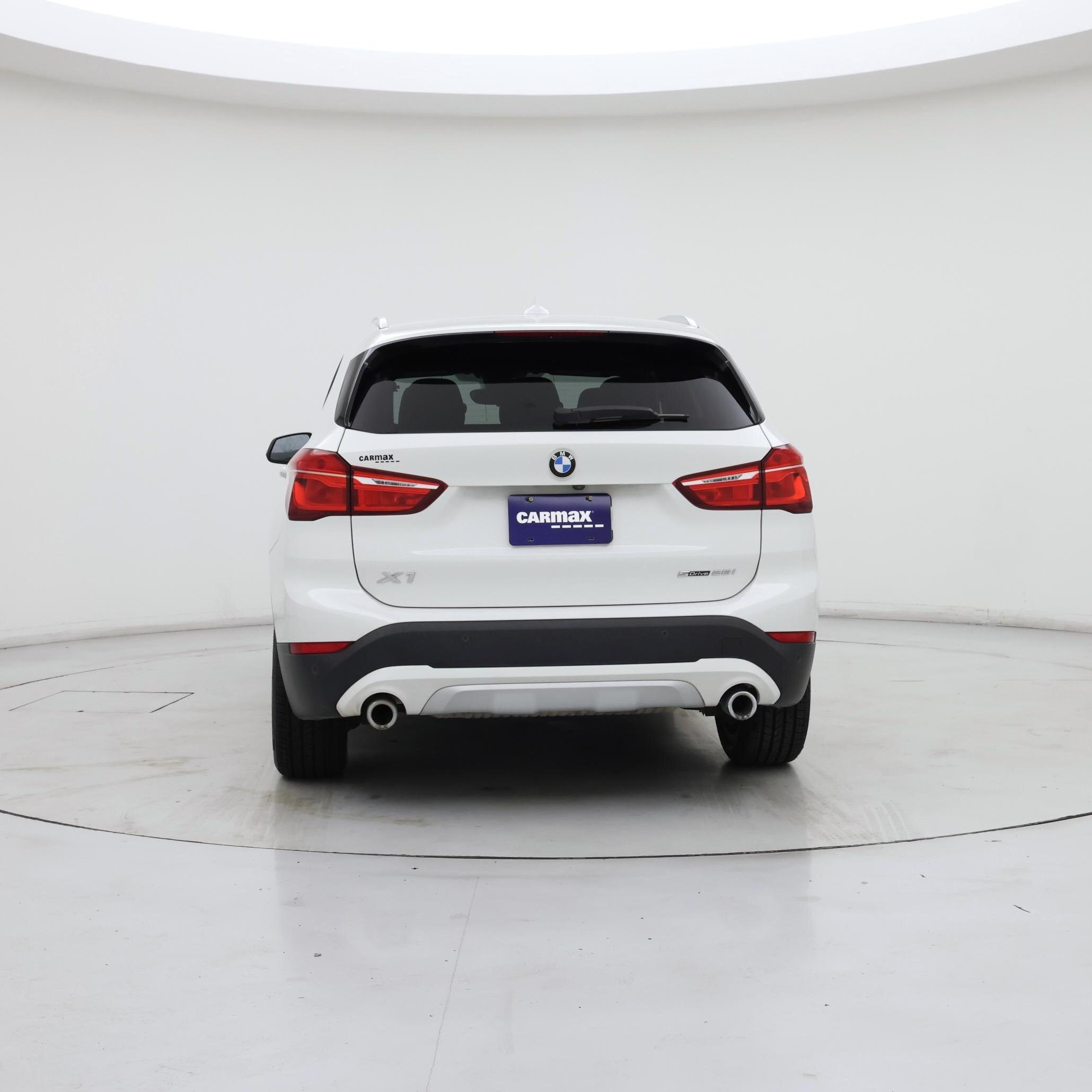 Thumbnail: 2021 BMW X1 - 6