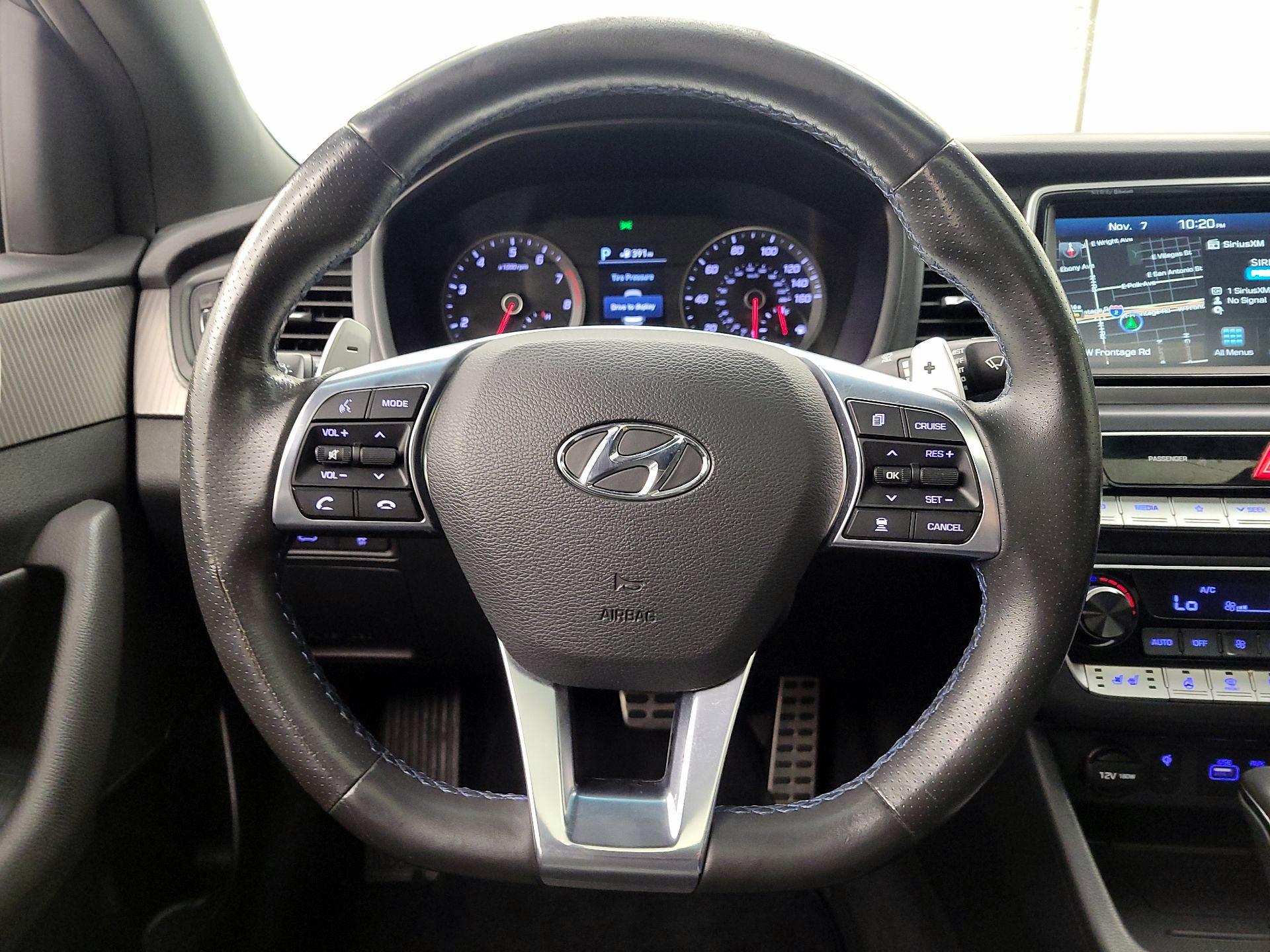 Thumbnail: 2018 Hyundai Sonata - 10