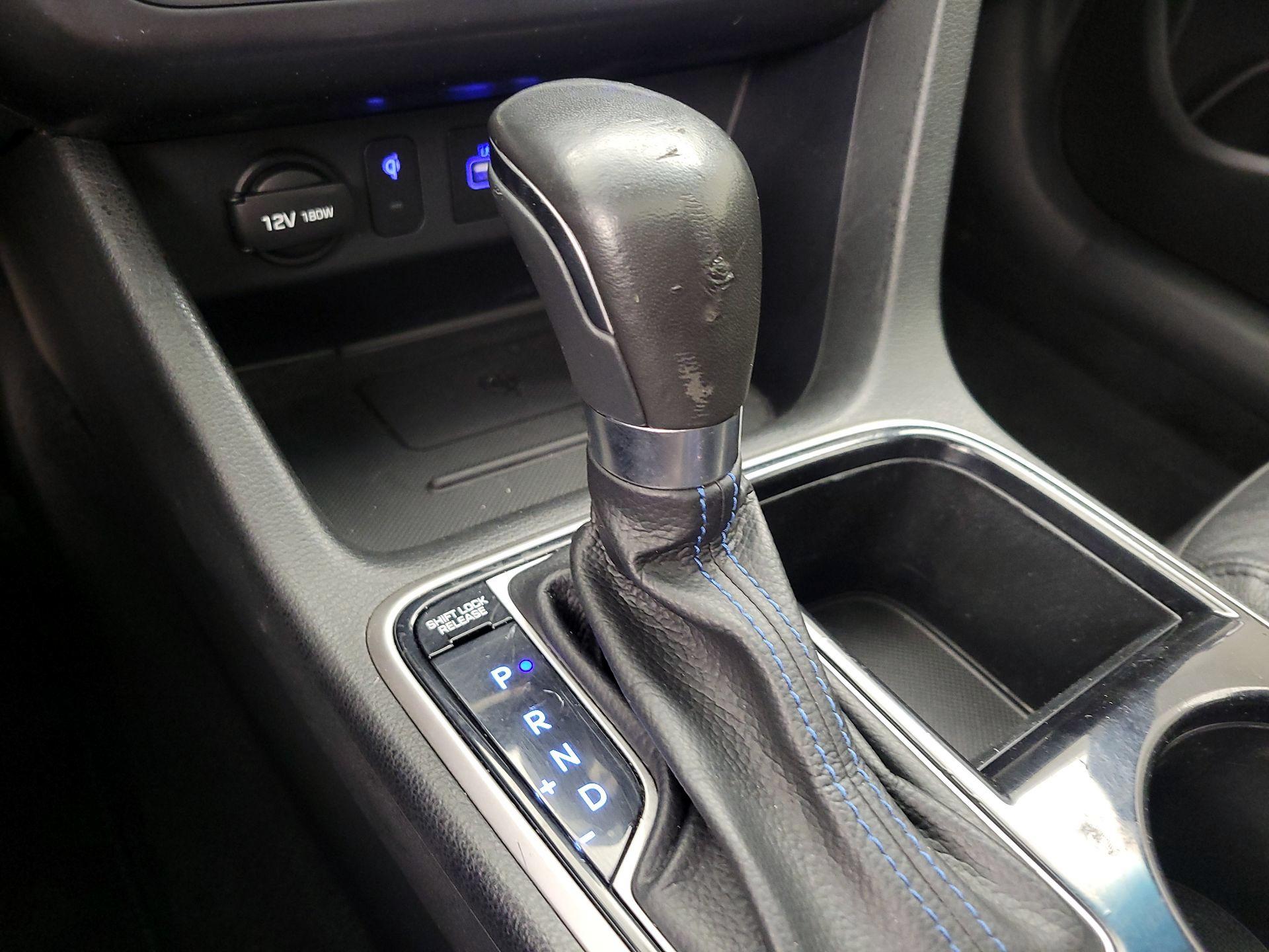 Thumbnail: 2018 Hyundai Sonata - 18