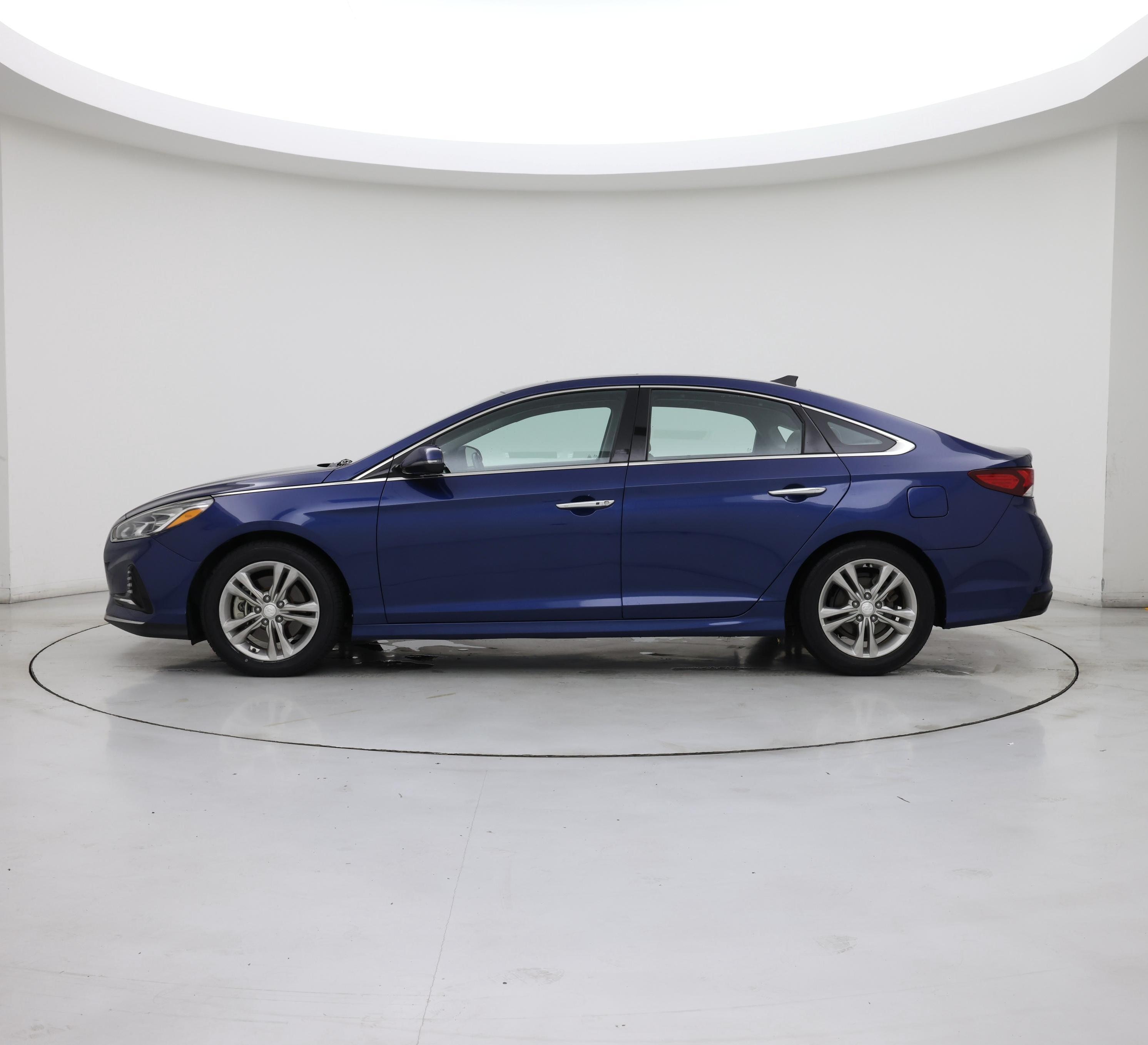 Thumbnail: 2018 Hyundai Sonata - 3
