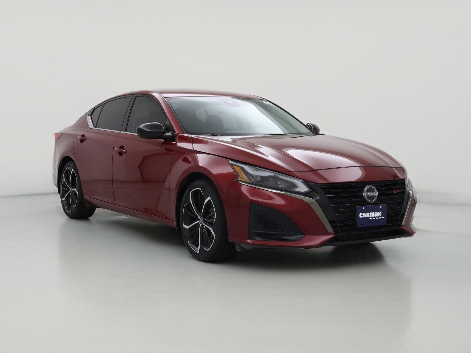2023 Nissan Altima SR