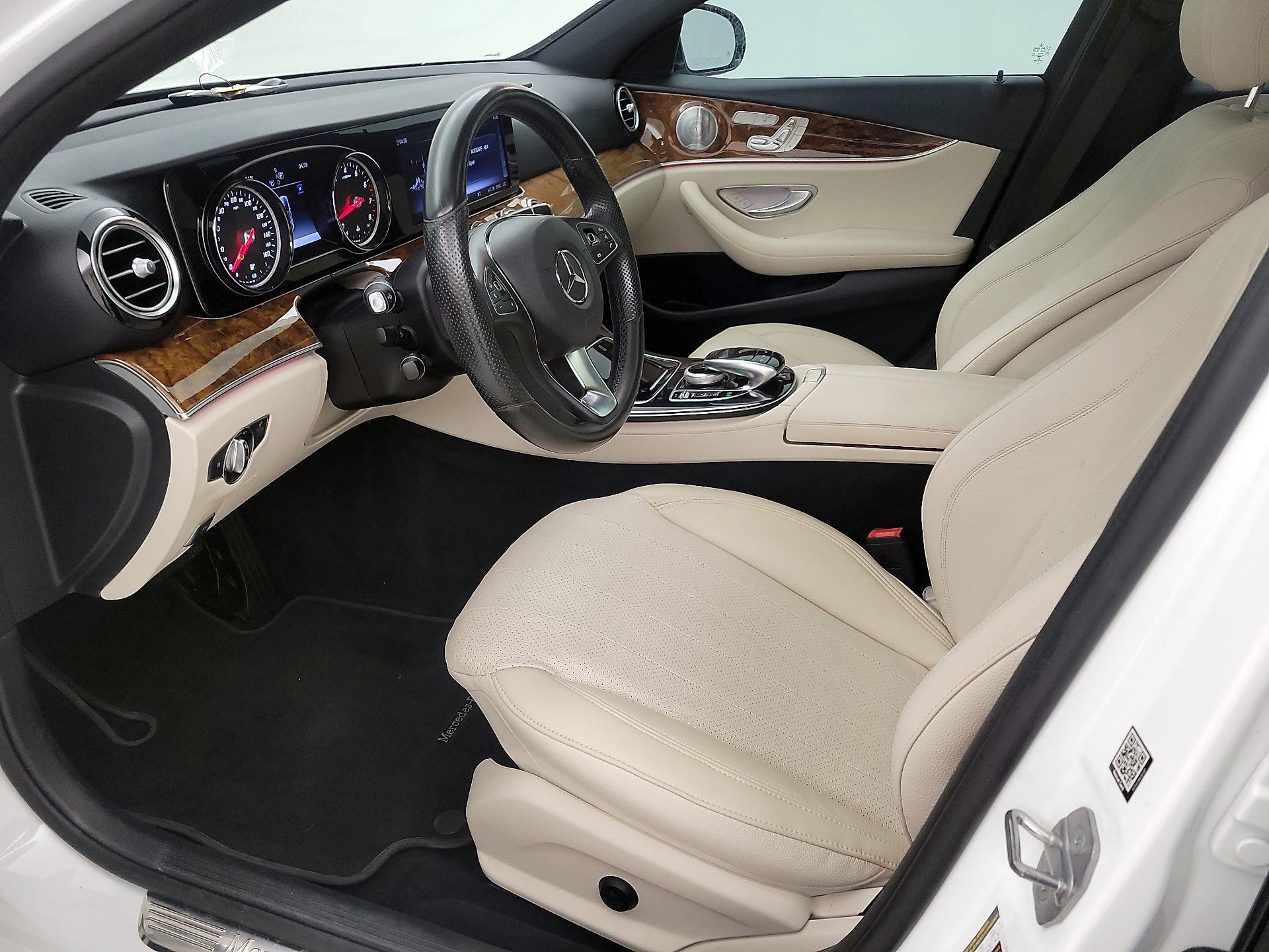 Thumbnail: 2018 Mercedes-Benz E-Class - 11