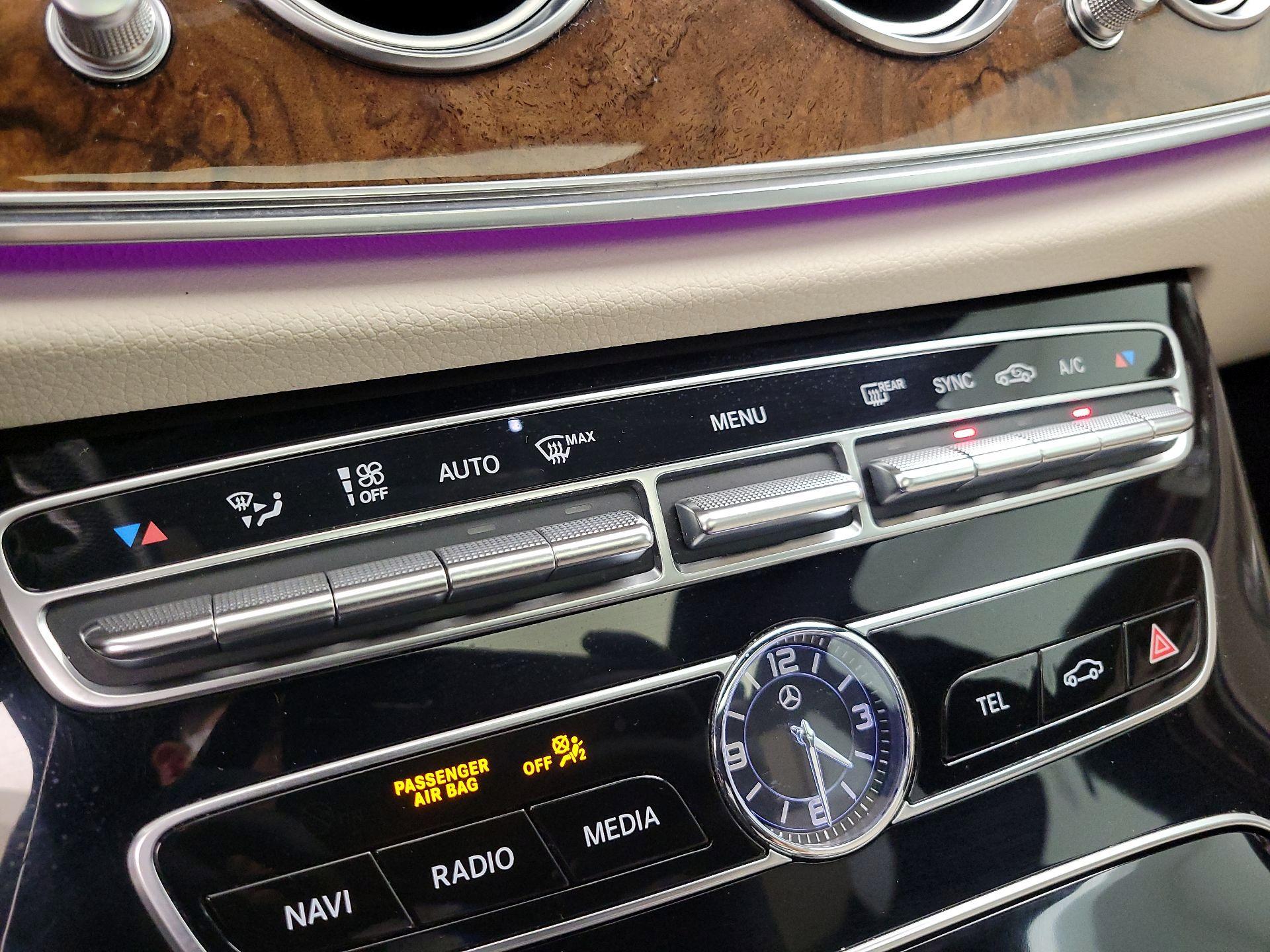 Thumbnail: 2018 Mercedes-Benz E-Class - 17