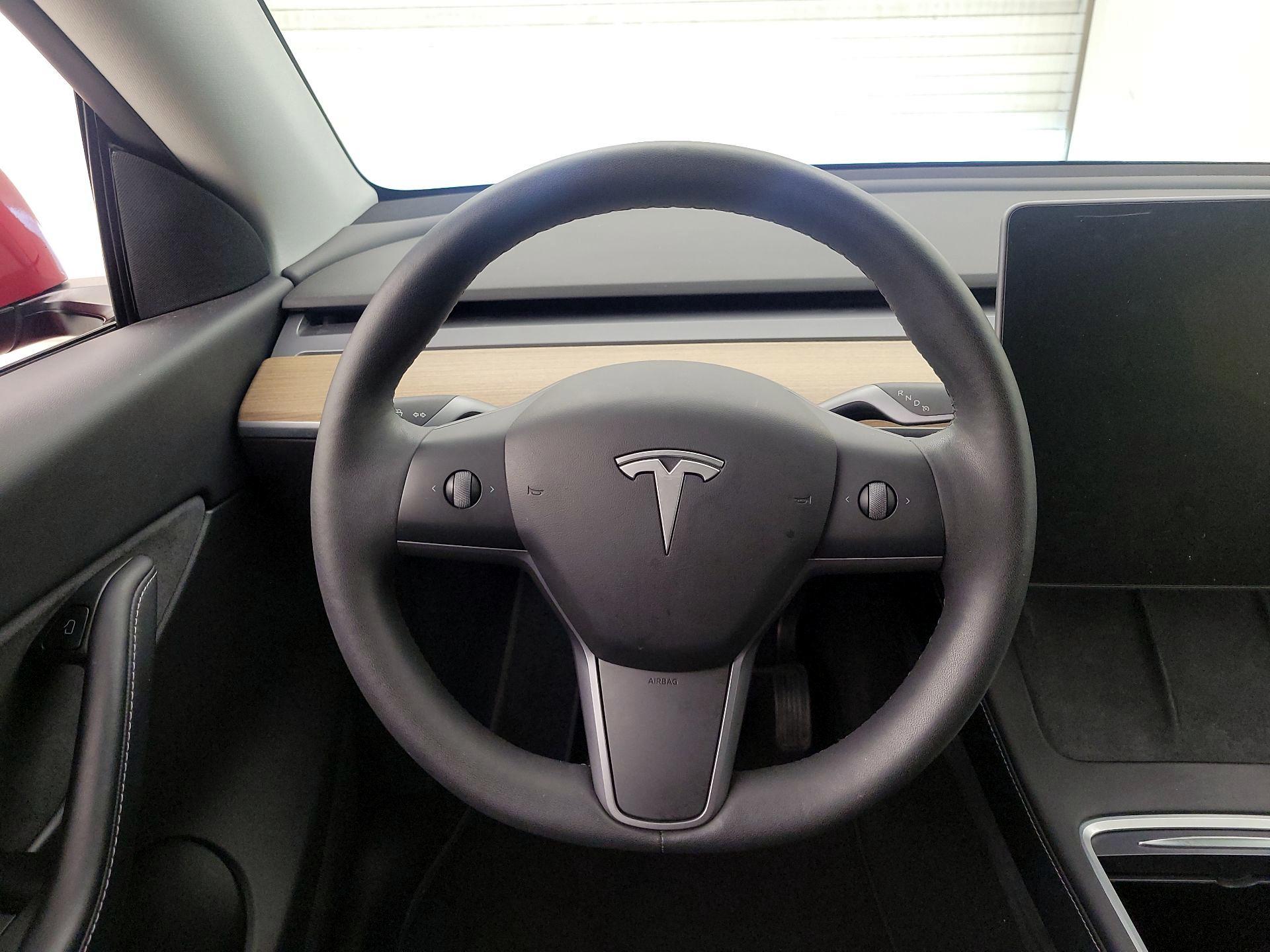 Thumbnail: 2021 Tesla Model Y - 10