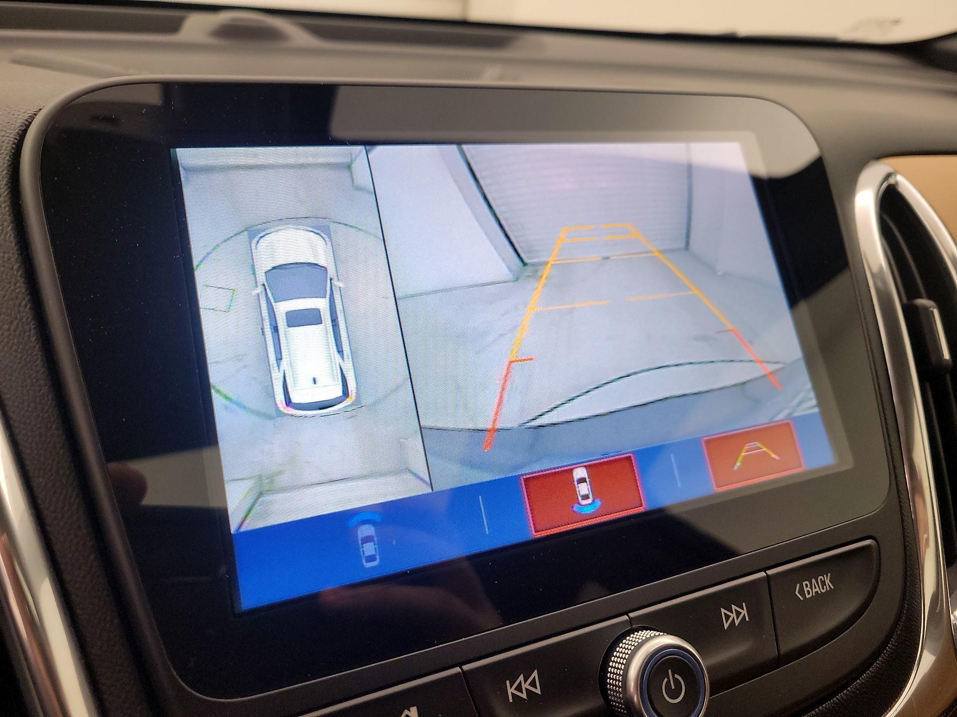 Thumbnail: 2018 Chevrolet Equinox - 14