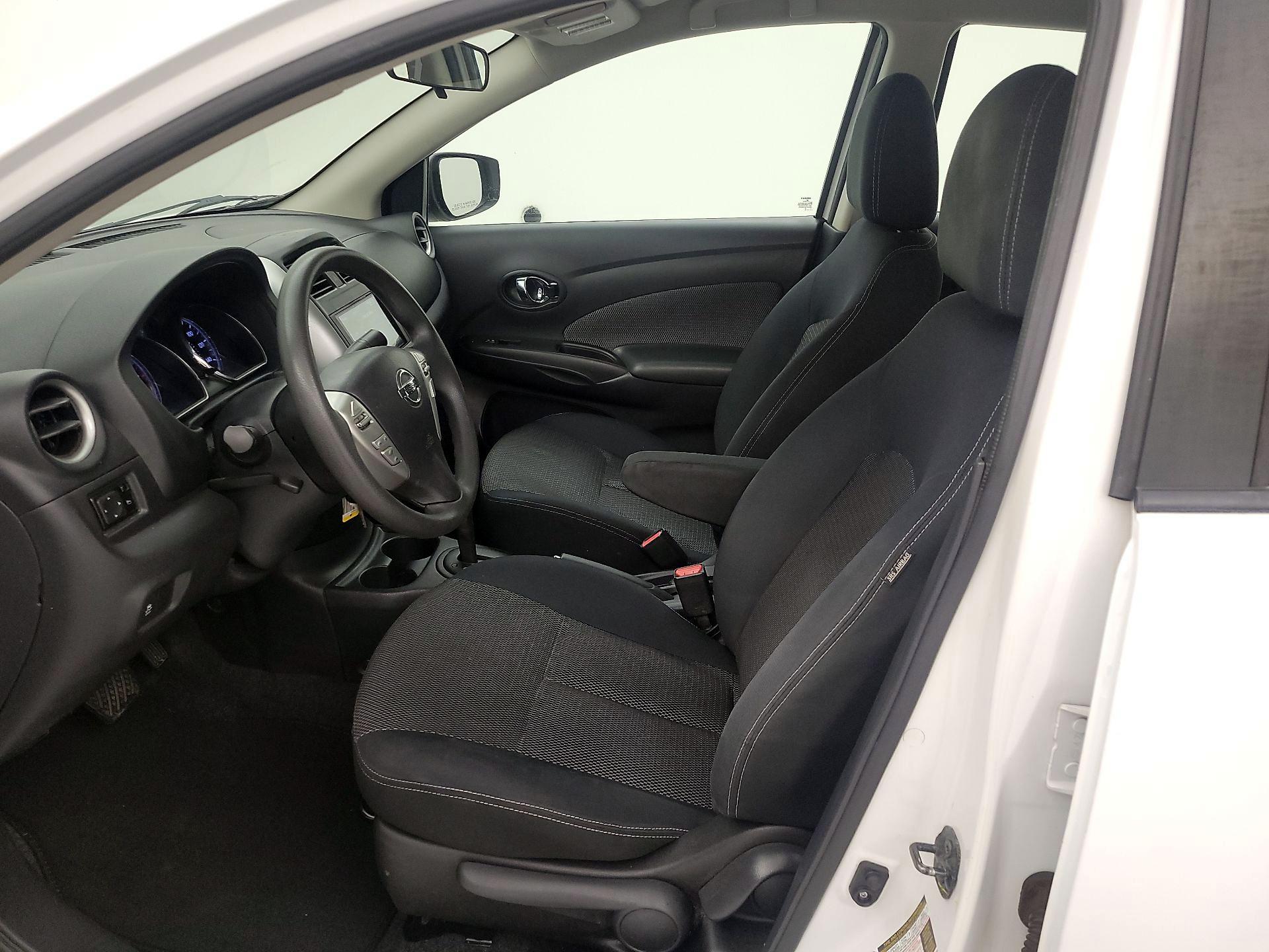 Thumbnail: 2015 Nissan Versa - 11