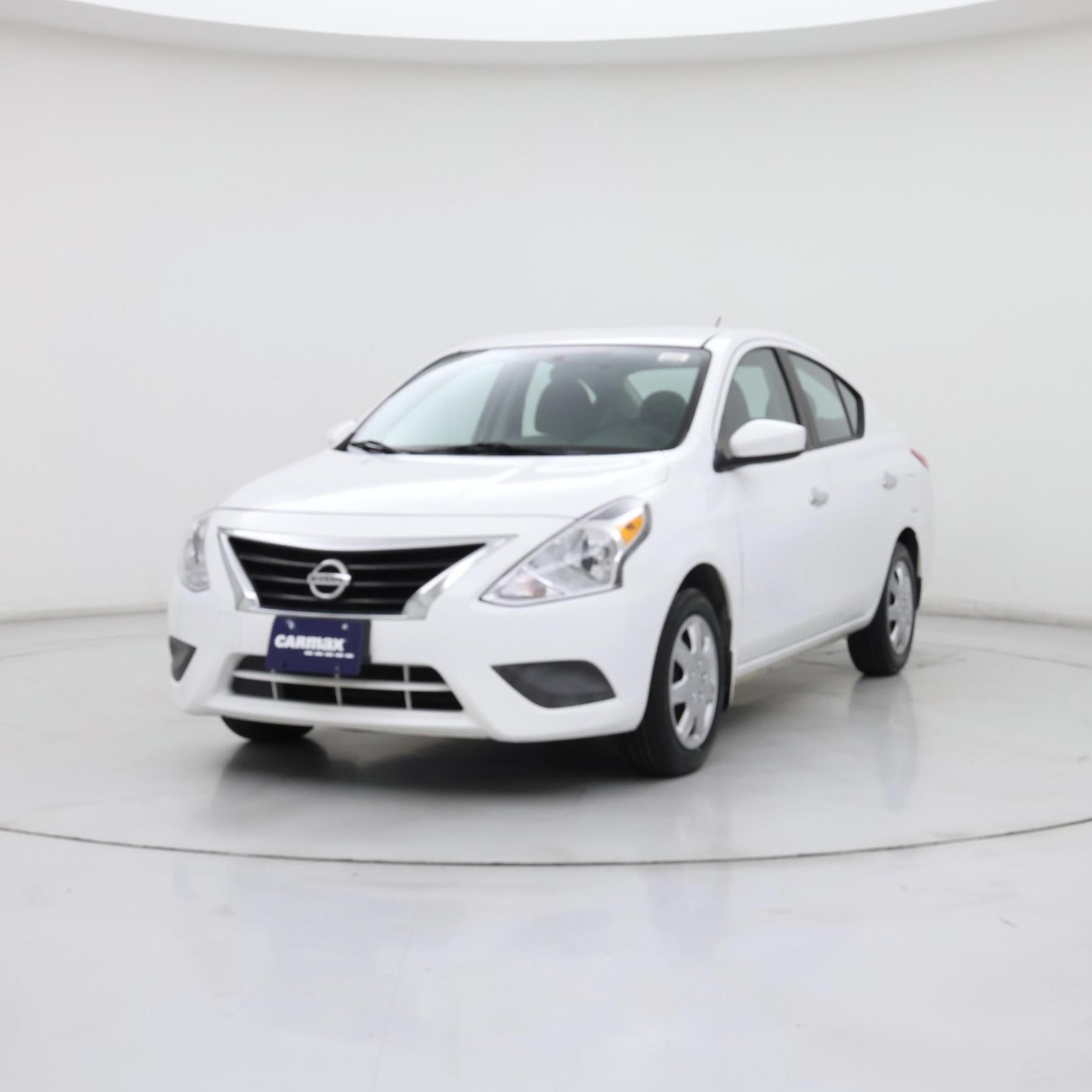 Thumbnail: 2015 Nissan Versa - 4