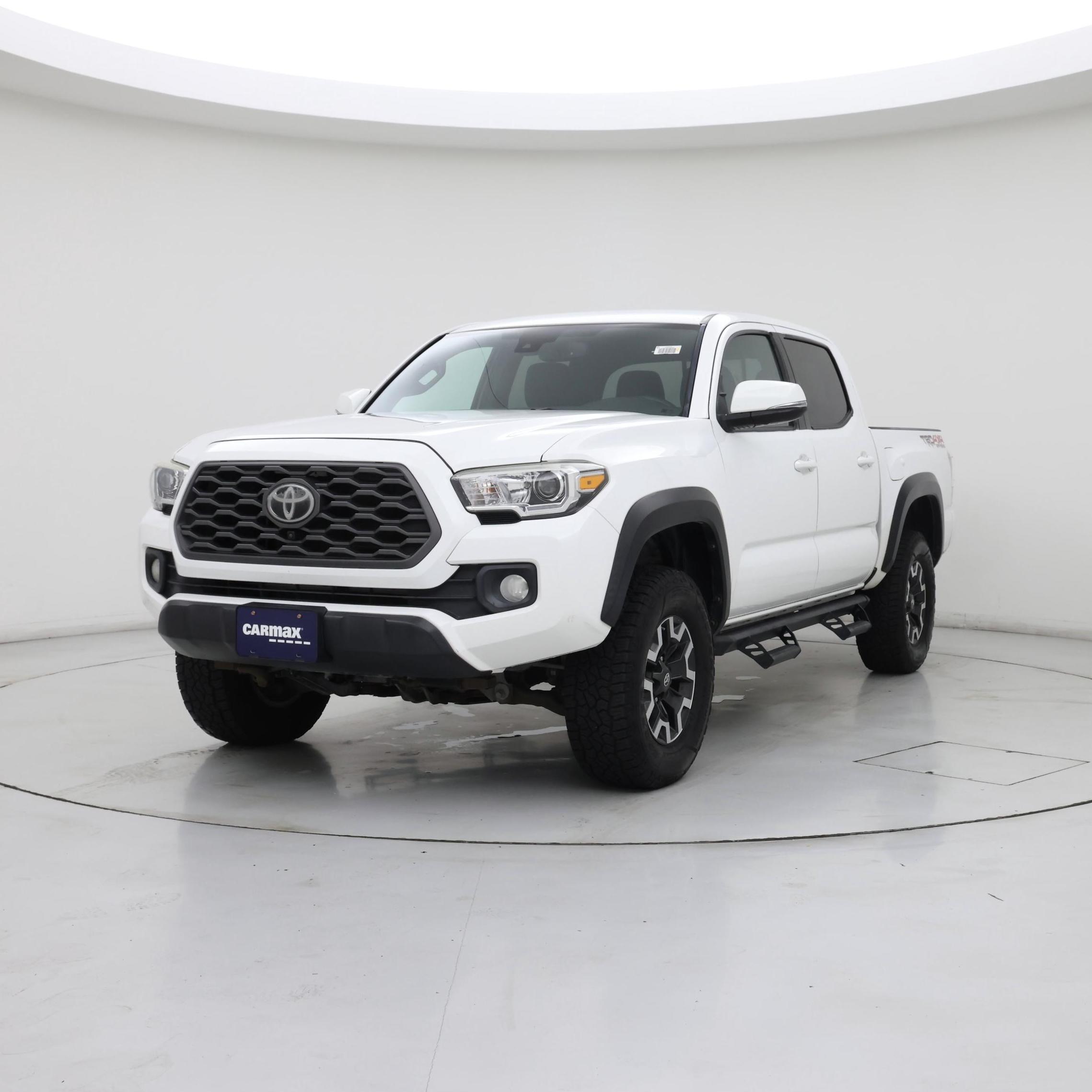 Thumbnail: 2020 Toyota Tacoma - 4