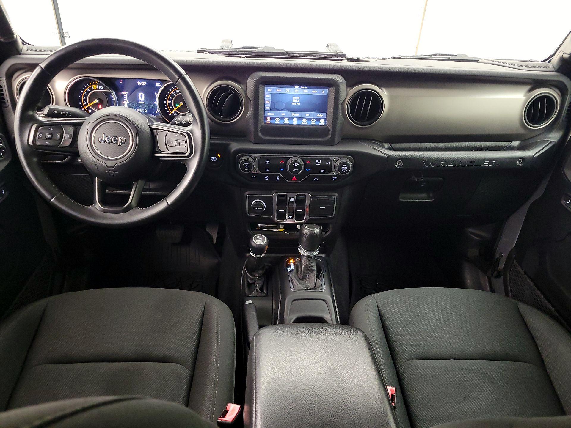 Thumbnail: 2021 Jeep Wrangler - 9