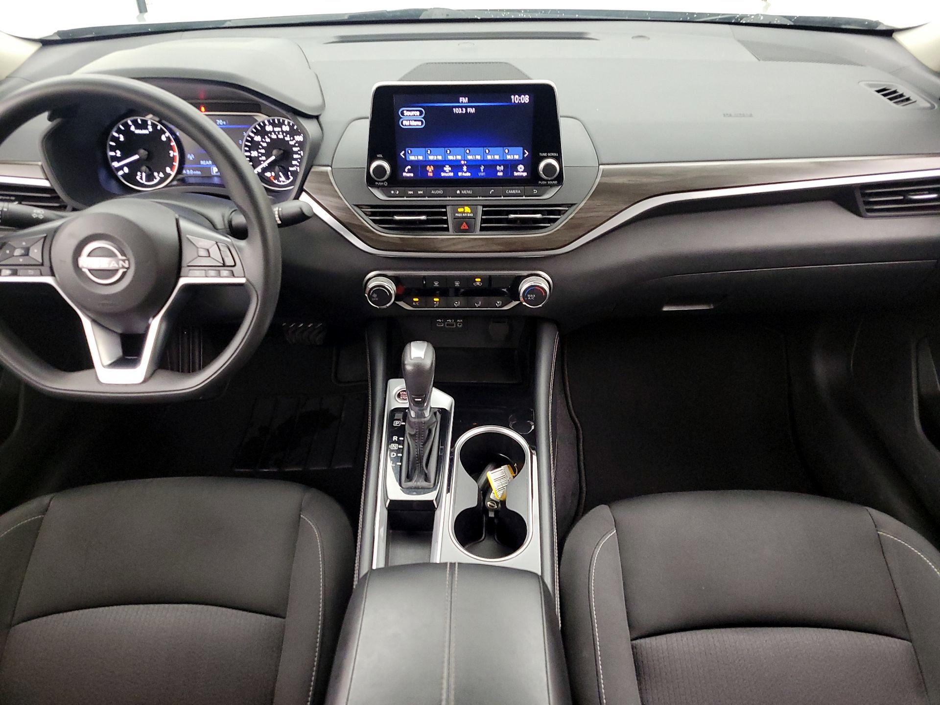 Thumbnail: 2023 Nissan Altima - 9