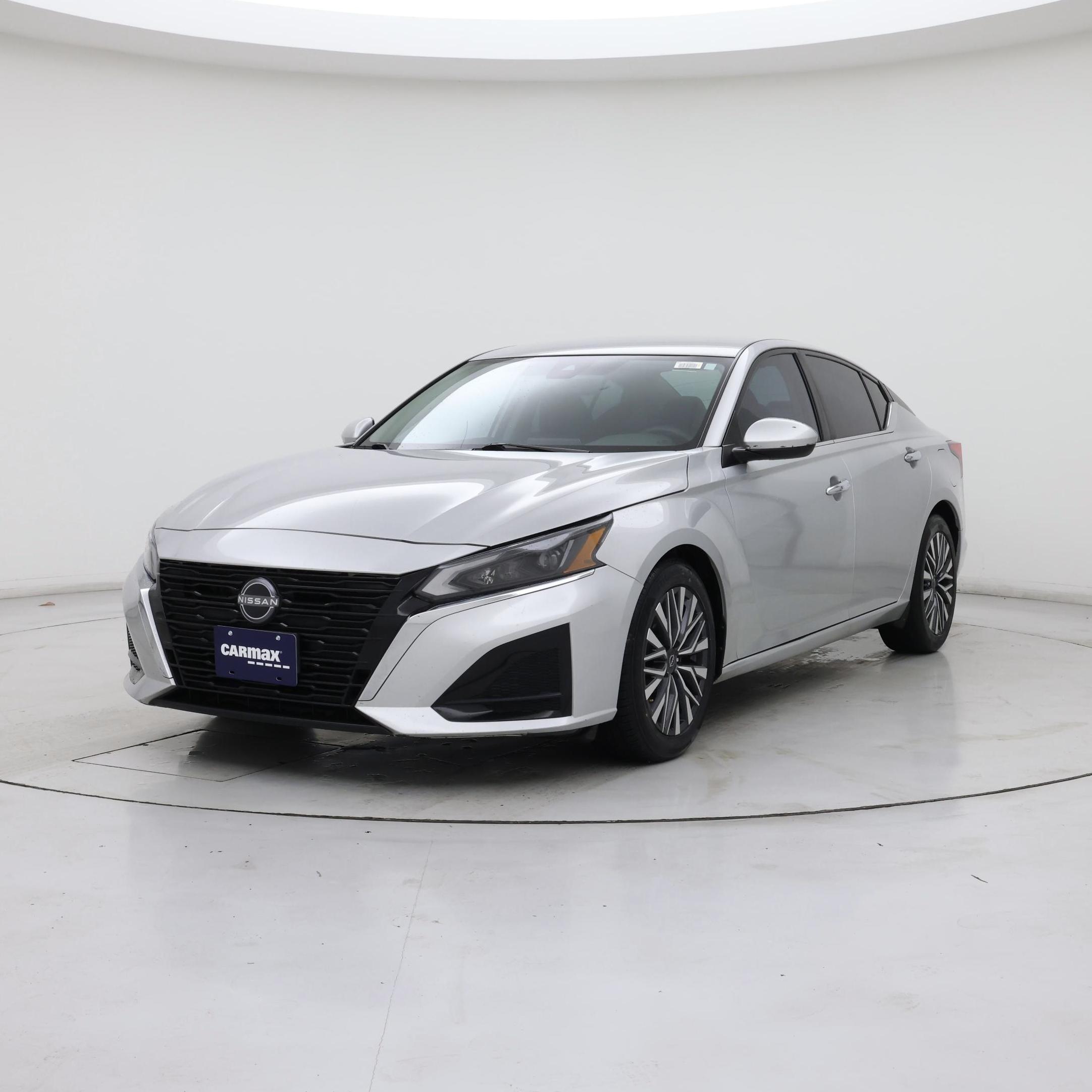 Thumbnail: 2023 Nissan Altima - 4