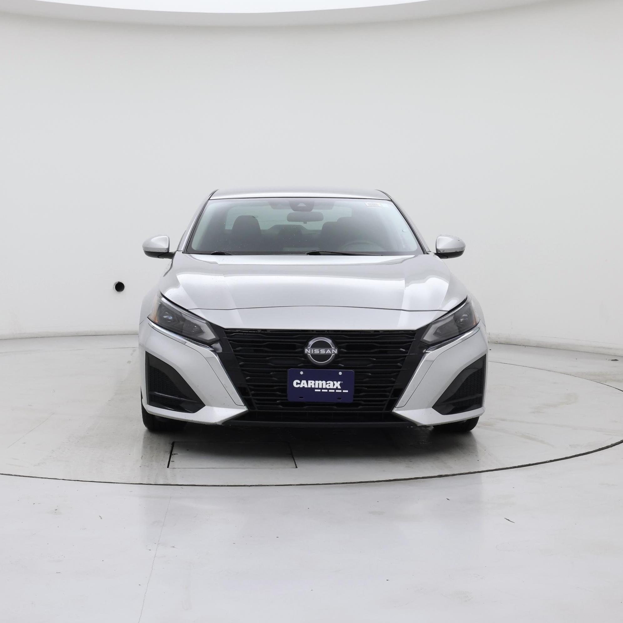 Thumbnail: 2023 Nissan Altima - 5