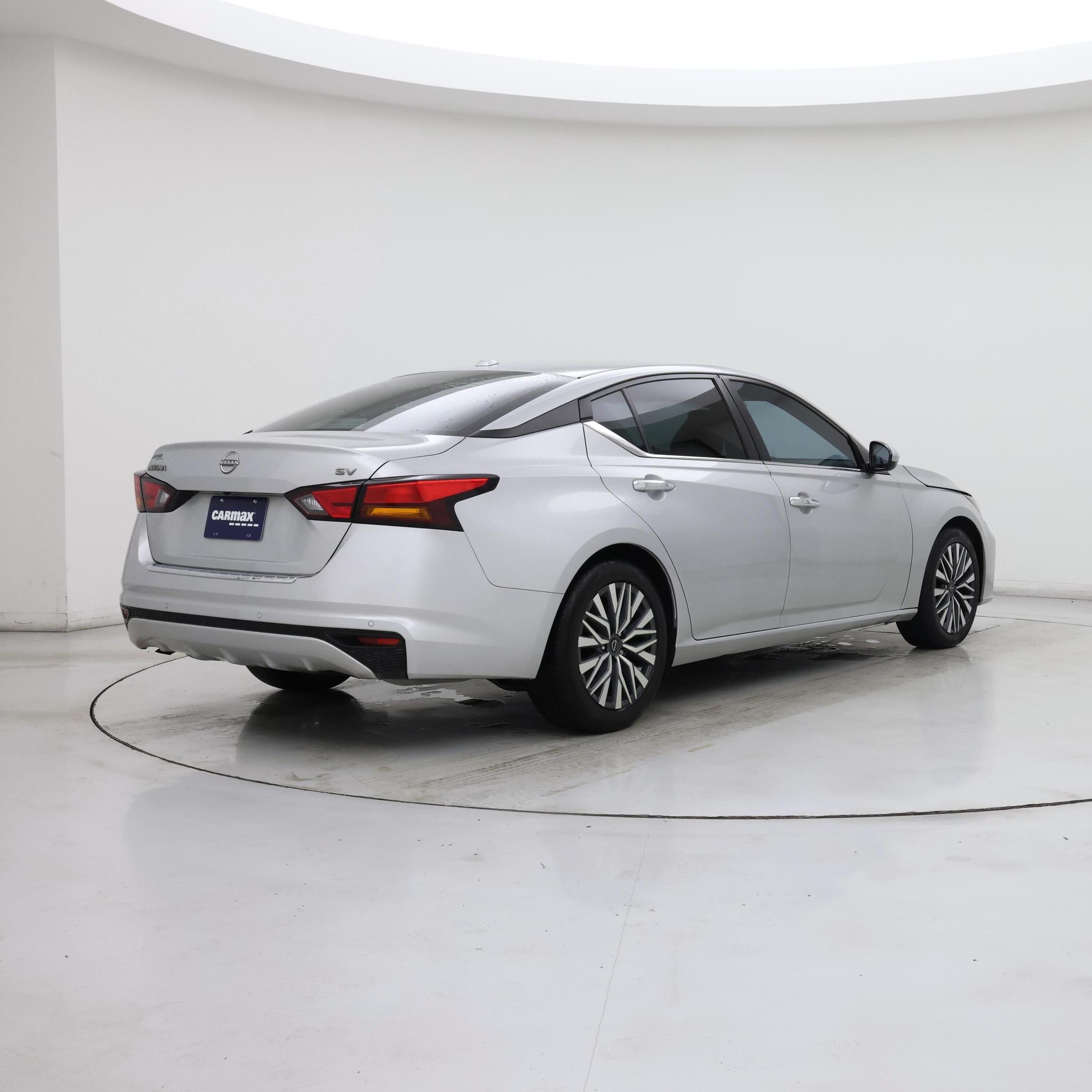 Thumbnail: 2023 Nissan Altima - 8