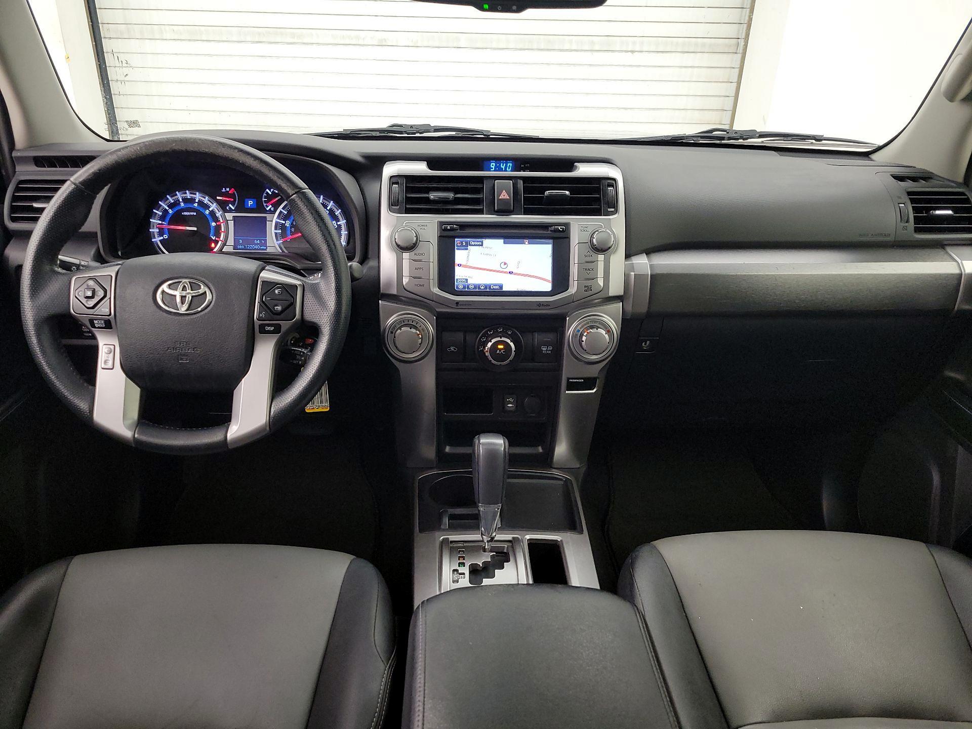 Thumbnail: 2015 Toyota 4Runner - 9