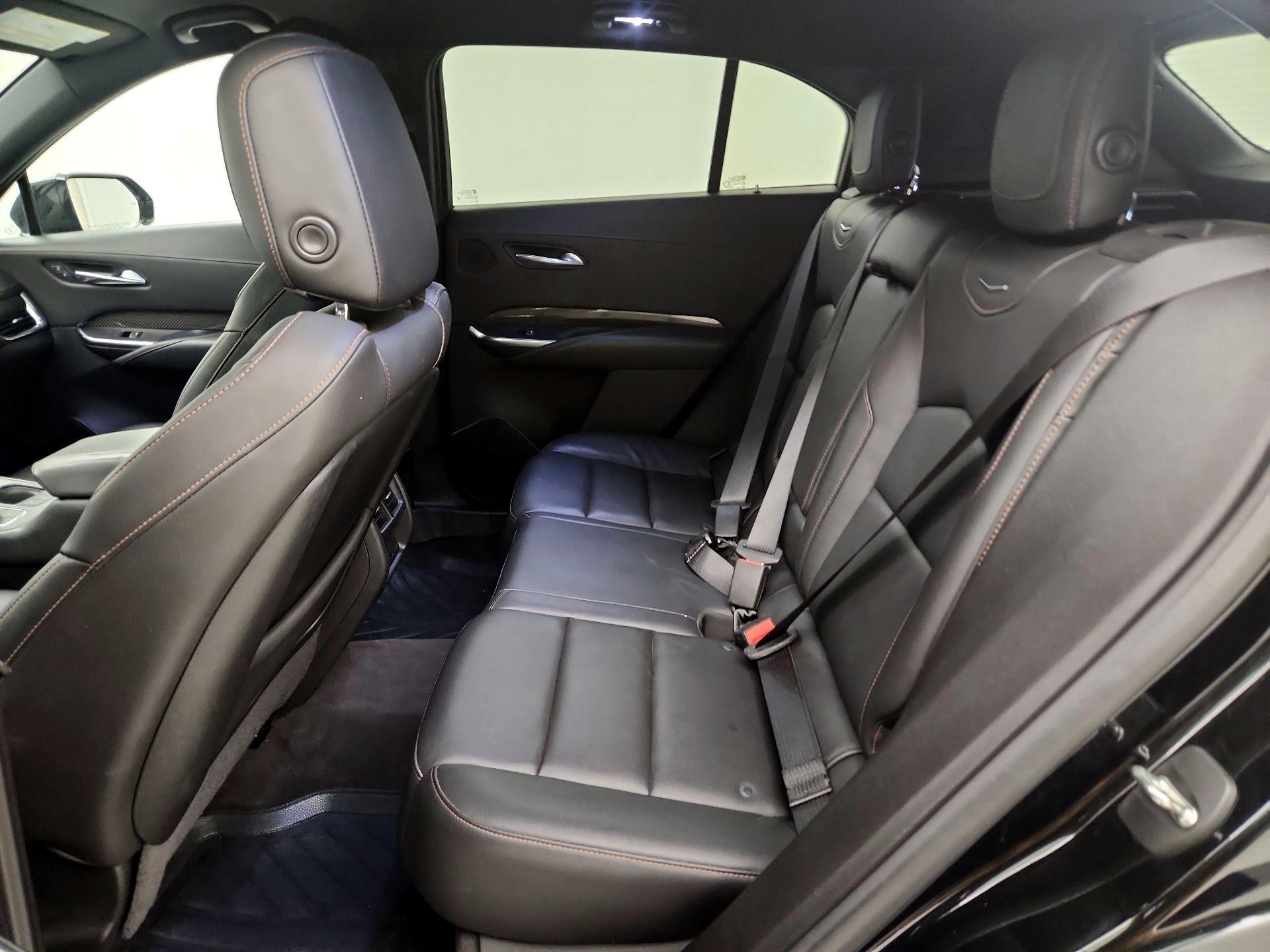 Thumbnail: 2020 Cadillac XT4 - 20