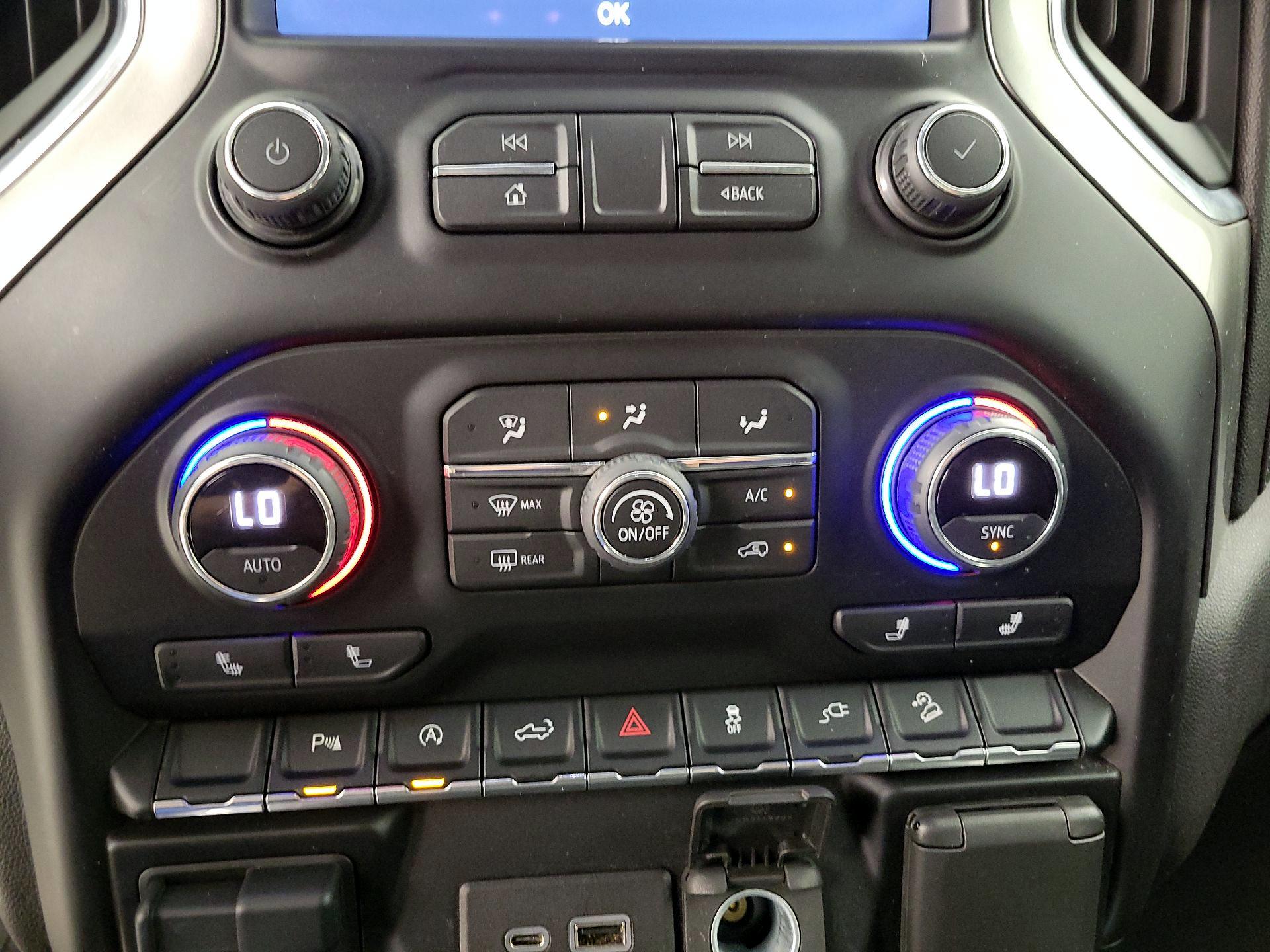 Thumbnail: 2021 Chevrolet Silverado 1500 - 16