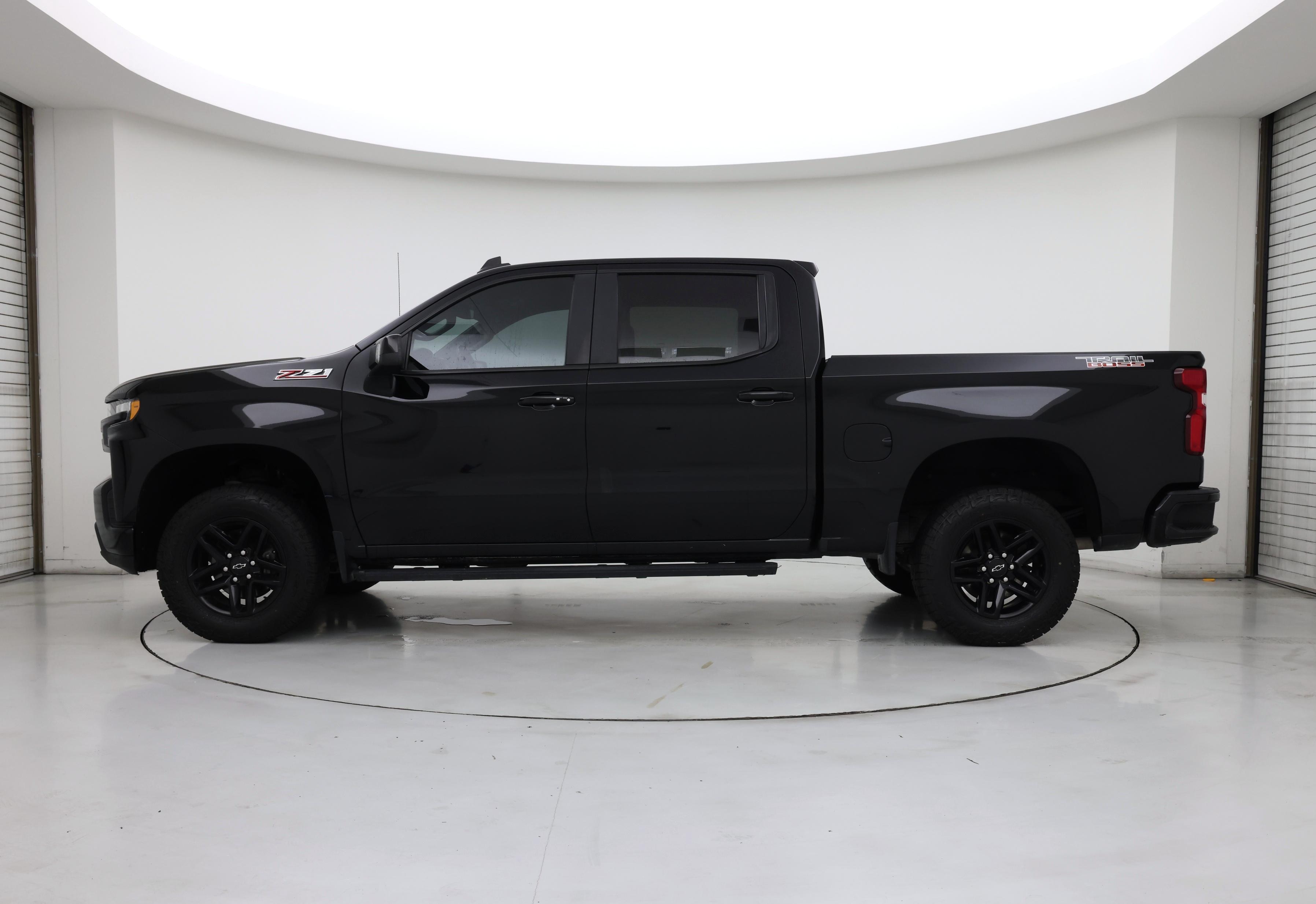 Thumbnail: 2021 Chevrolet Silverado 1500 - 3