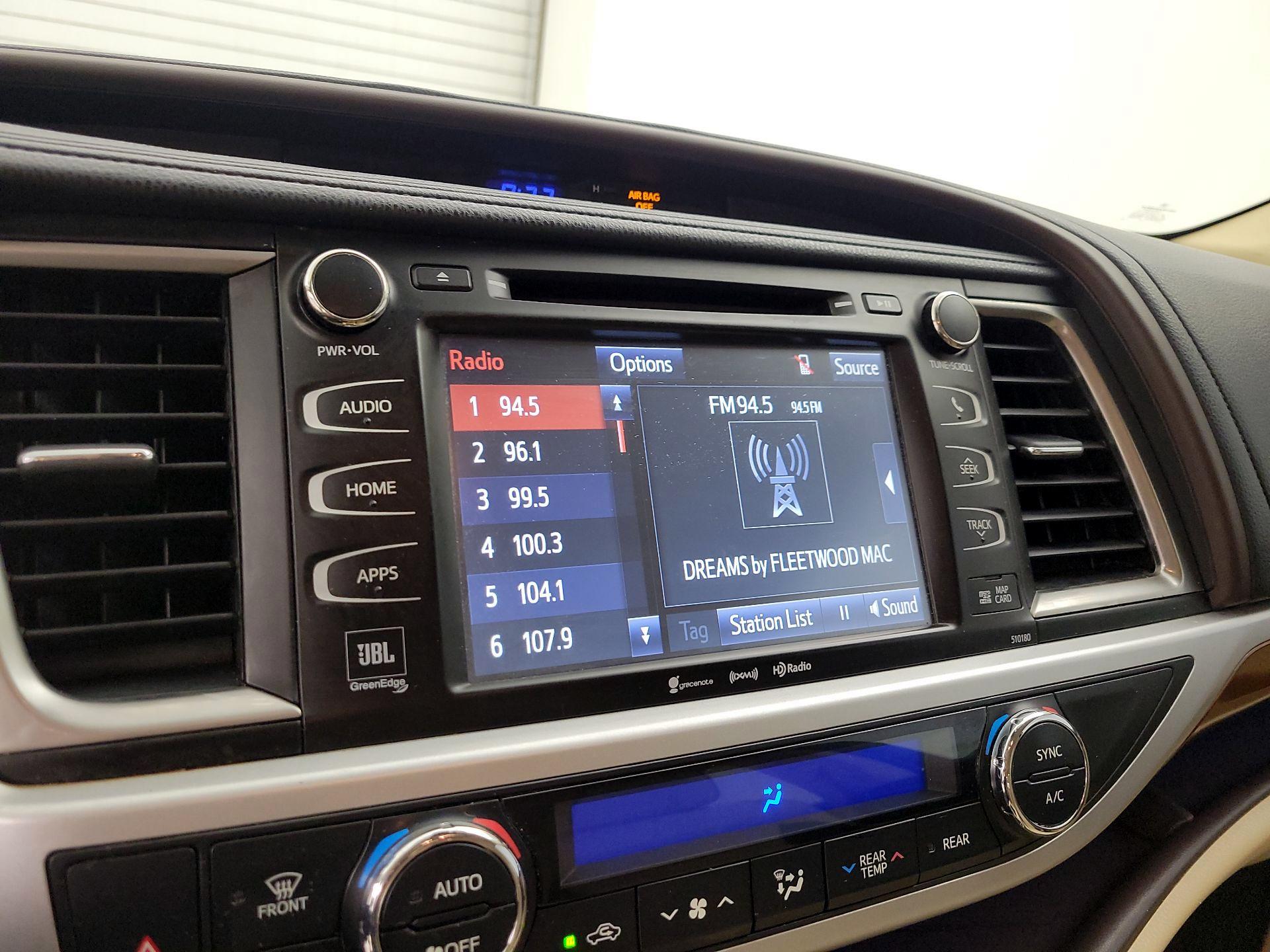 Thumbnail: 2017 Toyota Highlander - 16