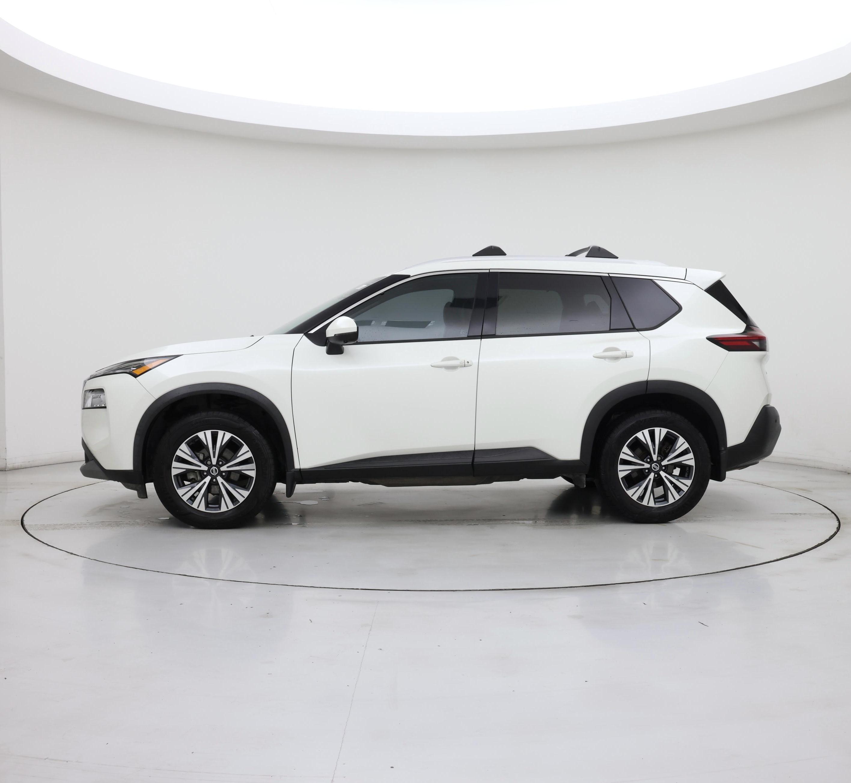 Thumbnail: 2021 Nissan Rogue - 3
