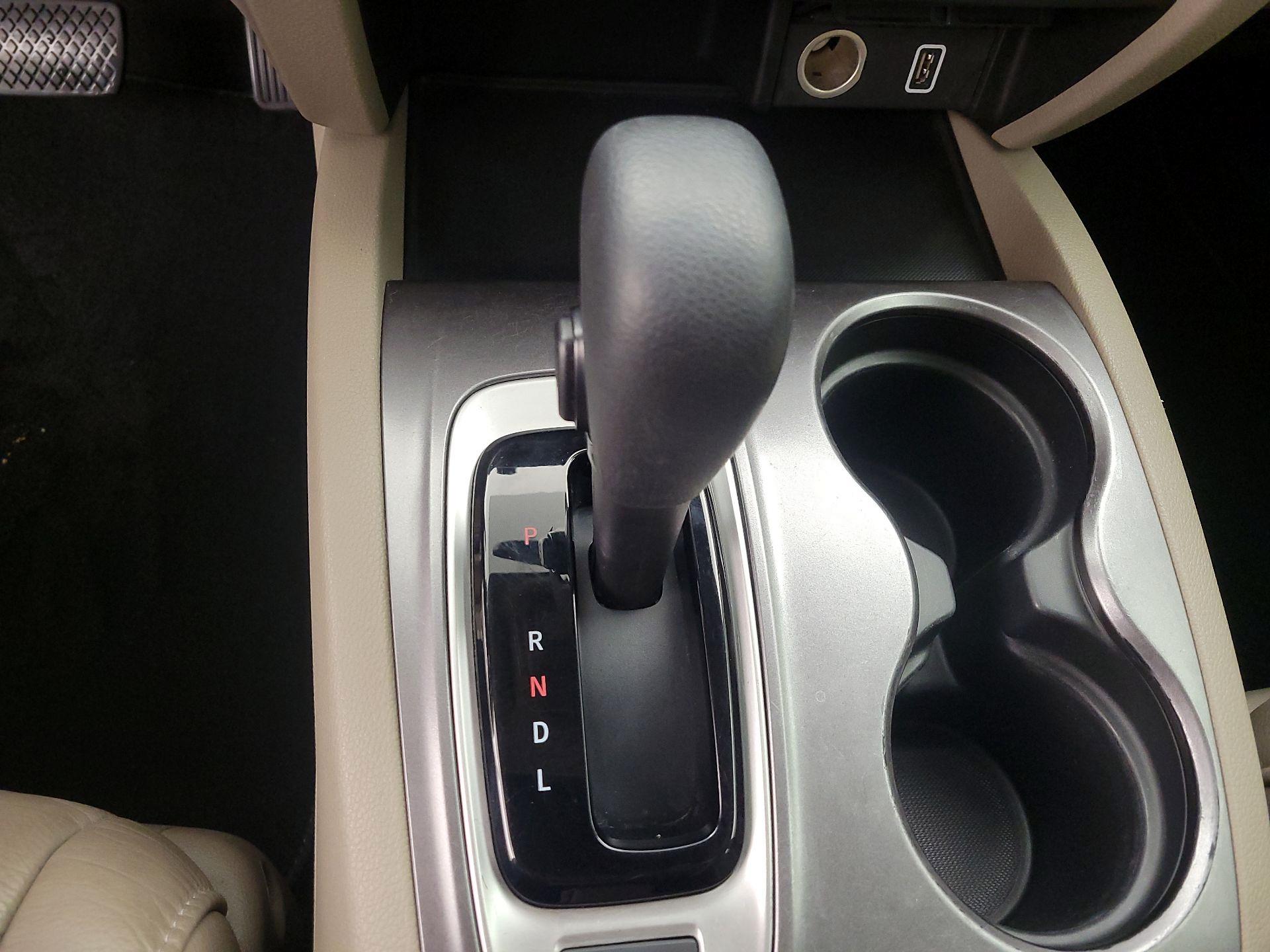 Thumbnail: 2020 Honda Pilot - 18