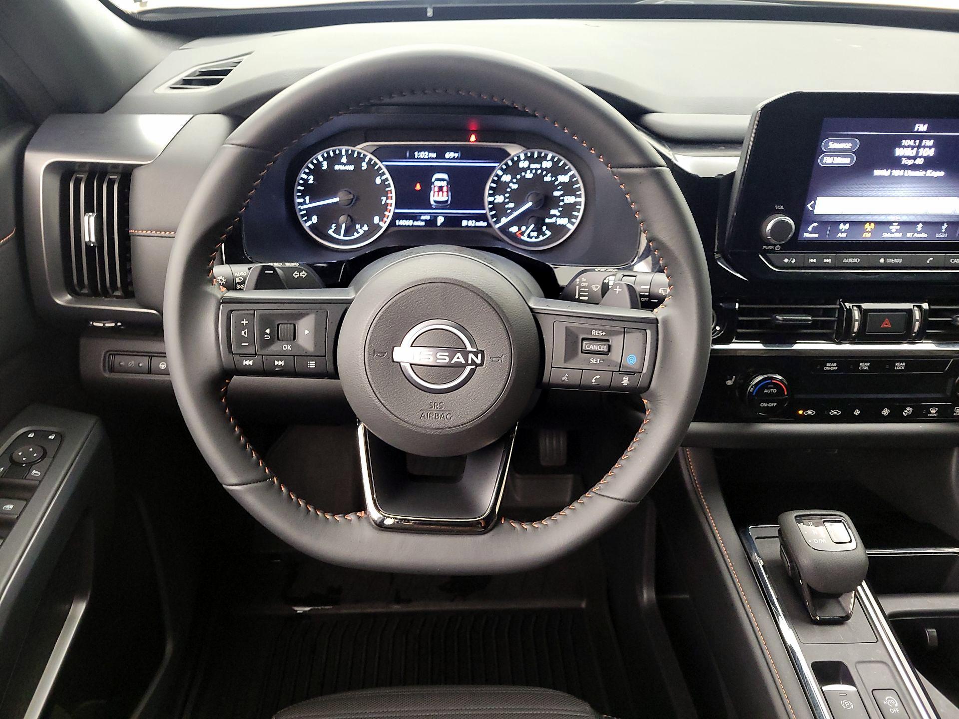 Thumbnail: 2024 Nissan Pathfinder - 10