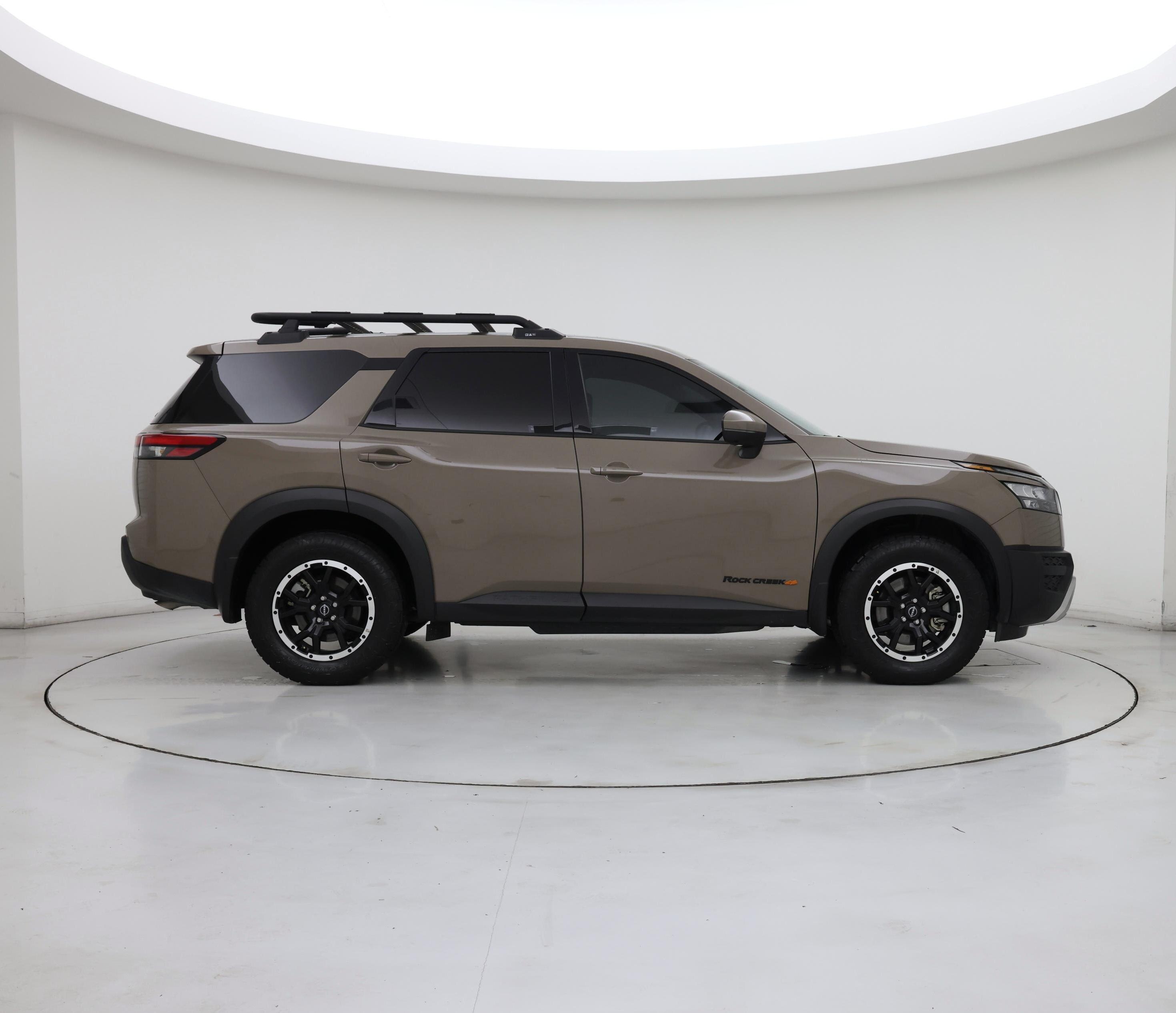 Thumbnail: 2024 Nissan Pathfinder - 7
