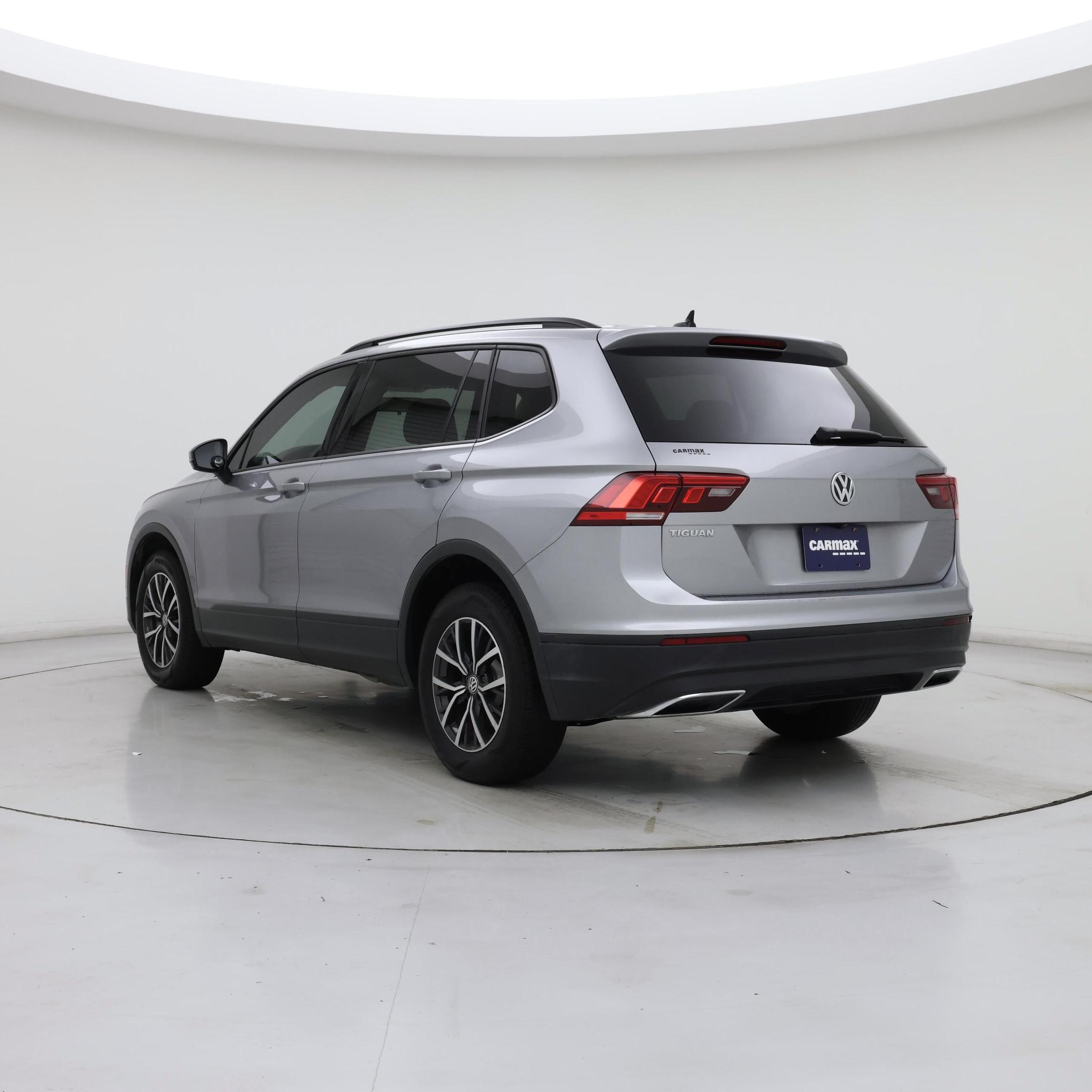 Thumbnail: 2021 Volkswagen Tiguan - 2