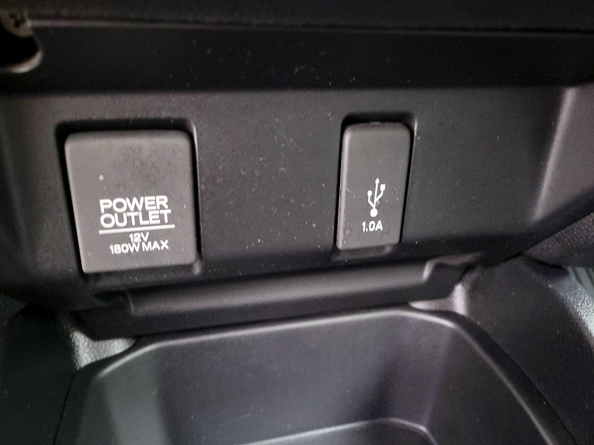 Thumbnail: 2020 Honda Fit - 18