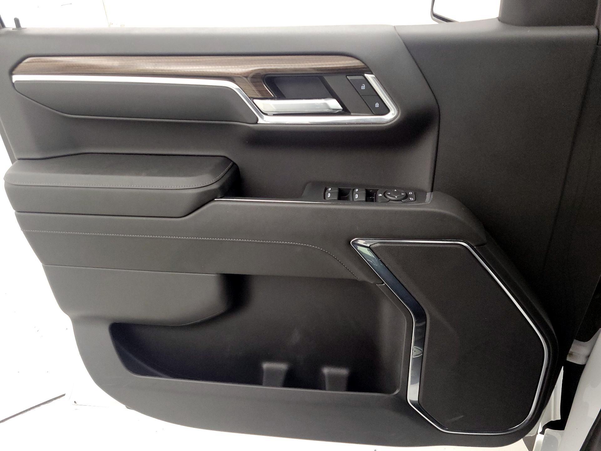 Thumbnail: 2024 Chevrolet Silverado 1500 - 12