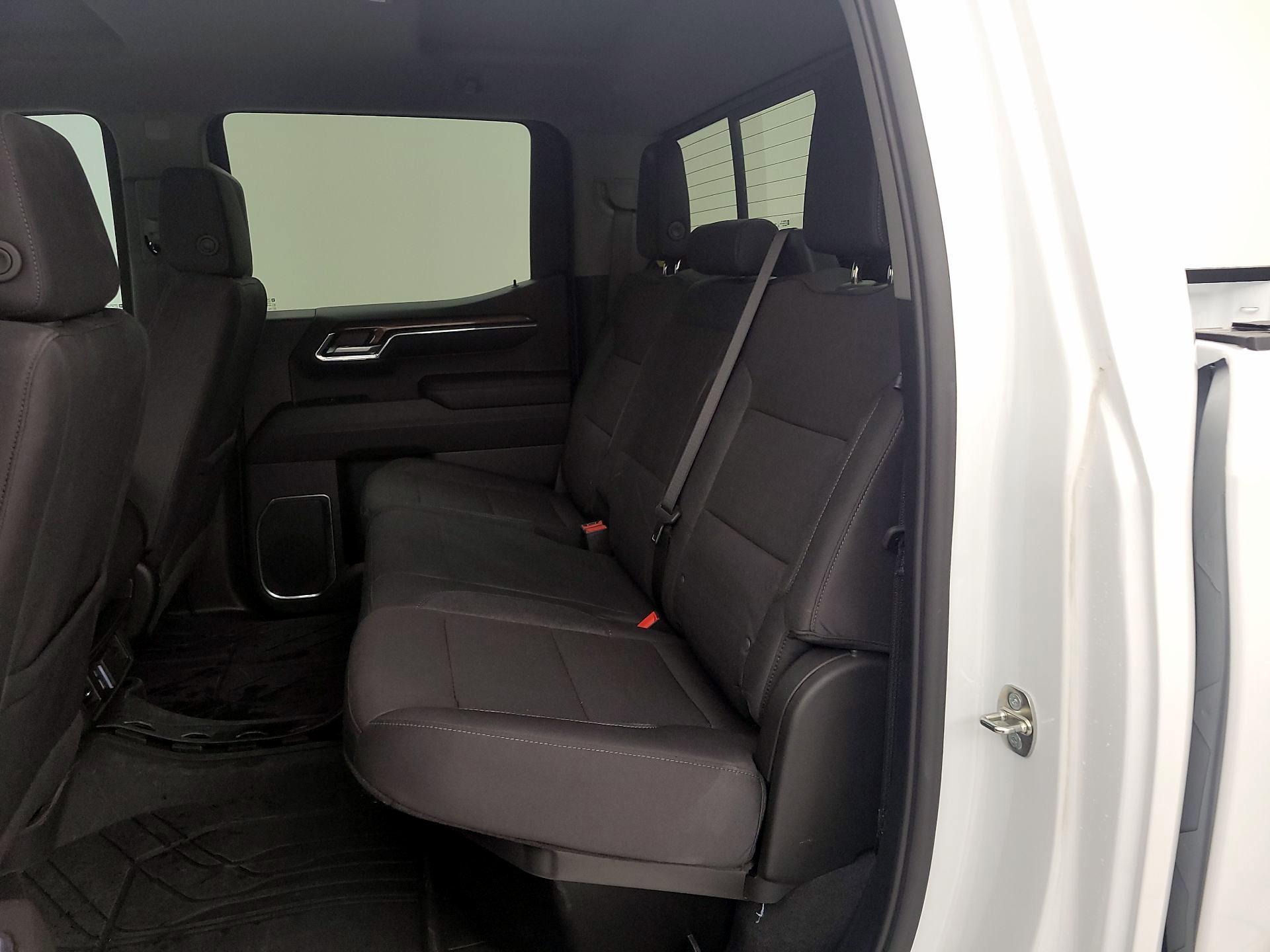 Thumbnail: 2024 Chevrolet Silverado 1500 - 19