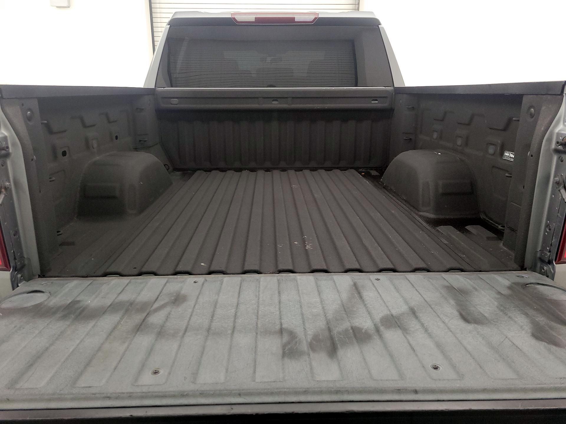 Thumbnail: 2019 Chevrolet Silverado 1500 - 20