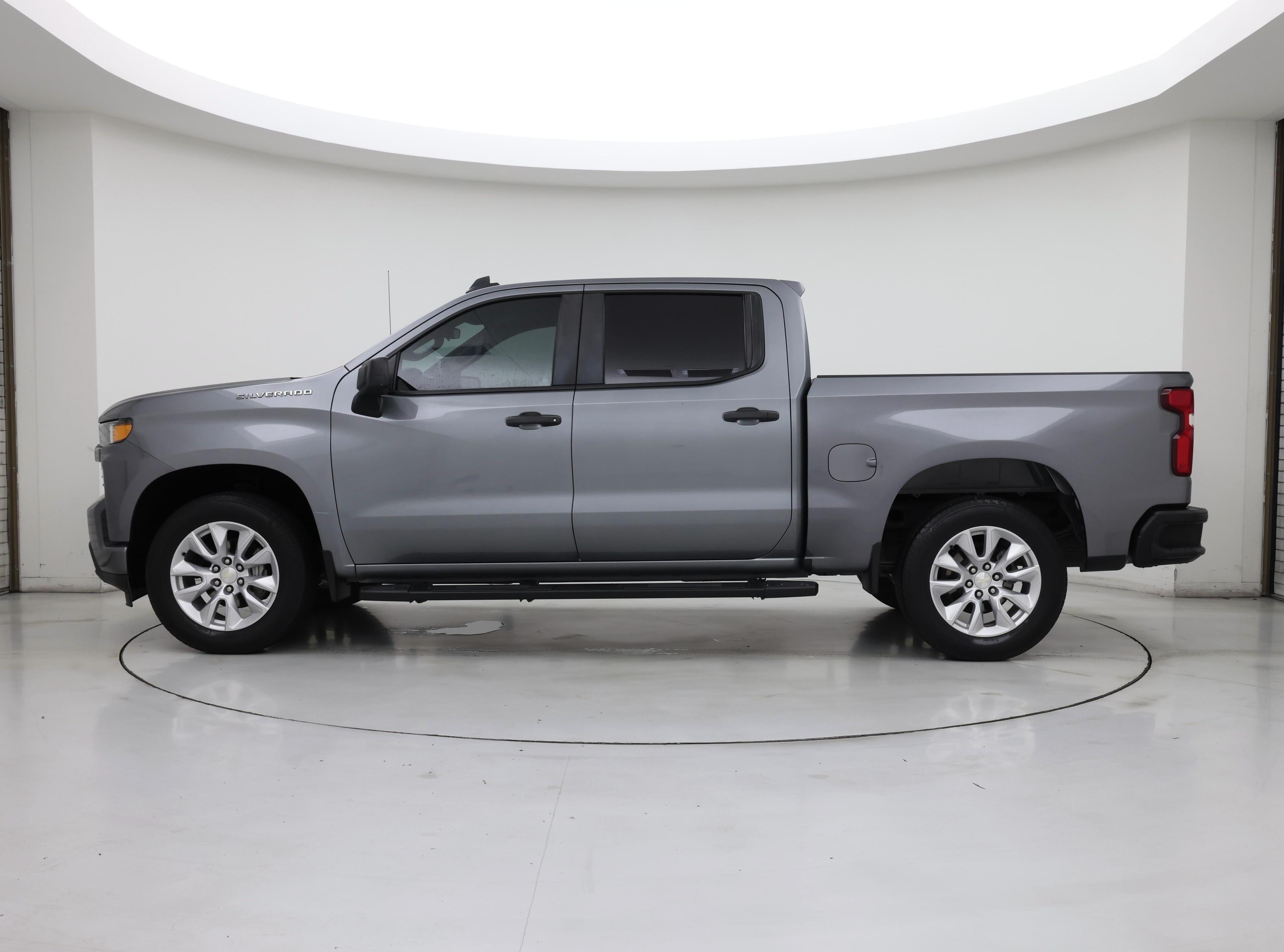 Thumbnail: 2019 Chevrolet Silverado 1500 - 3