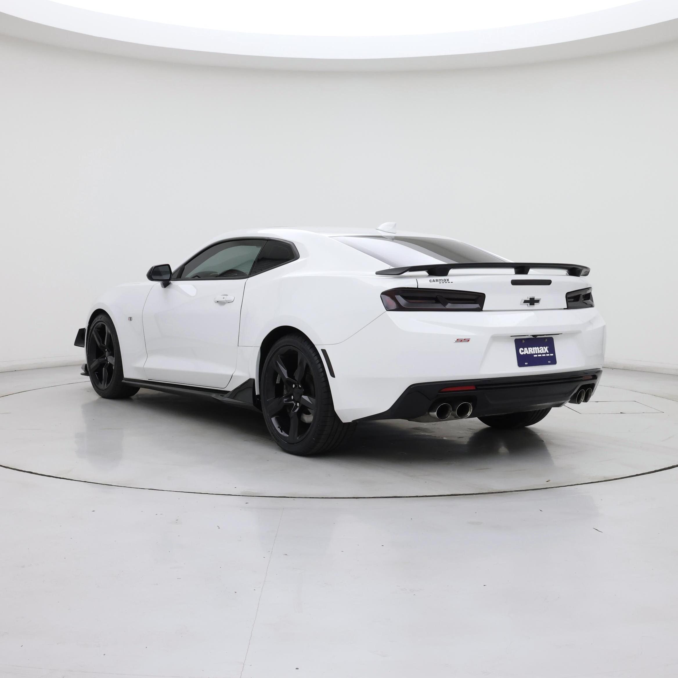 Thumbnail: 2016 Chevrolet Camaro - 2