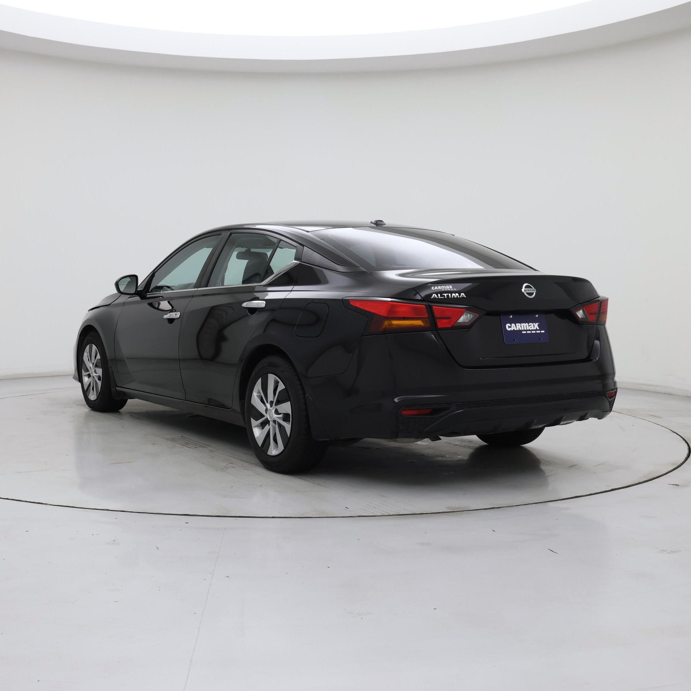 Thumbnail: 2020 Nissan Altima - 2