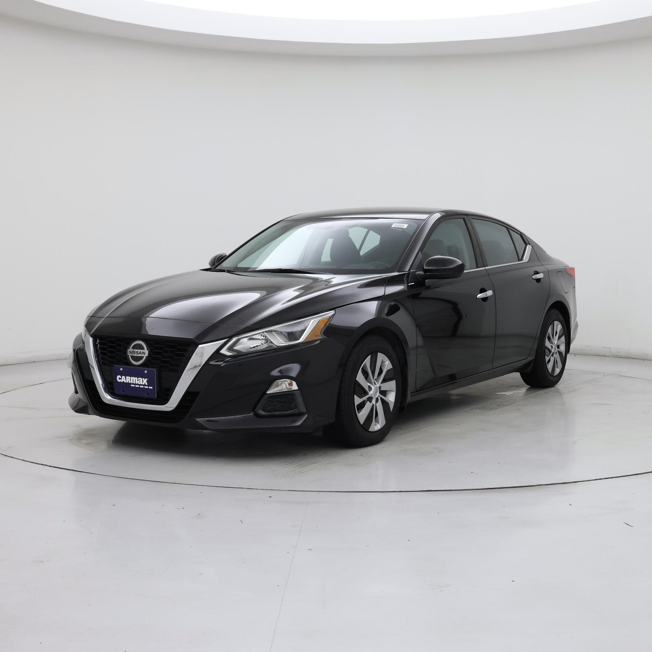 Thumbnail: 2020 Nissan Altima - 4