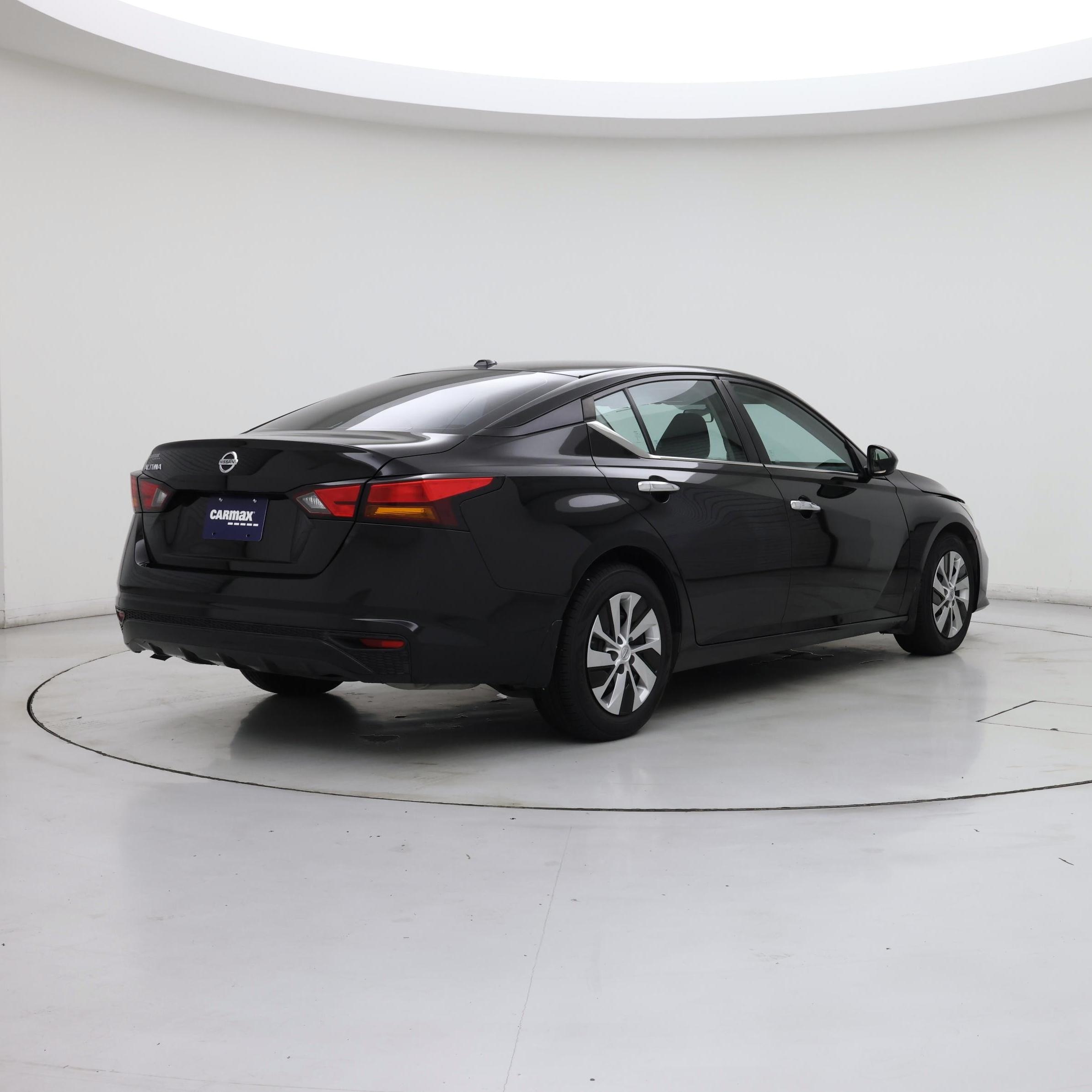 Thumbnail: 2020 Nissan Altima - 8