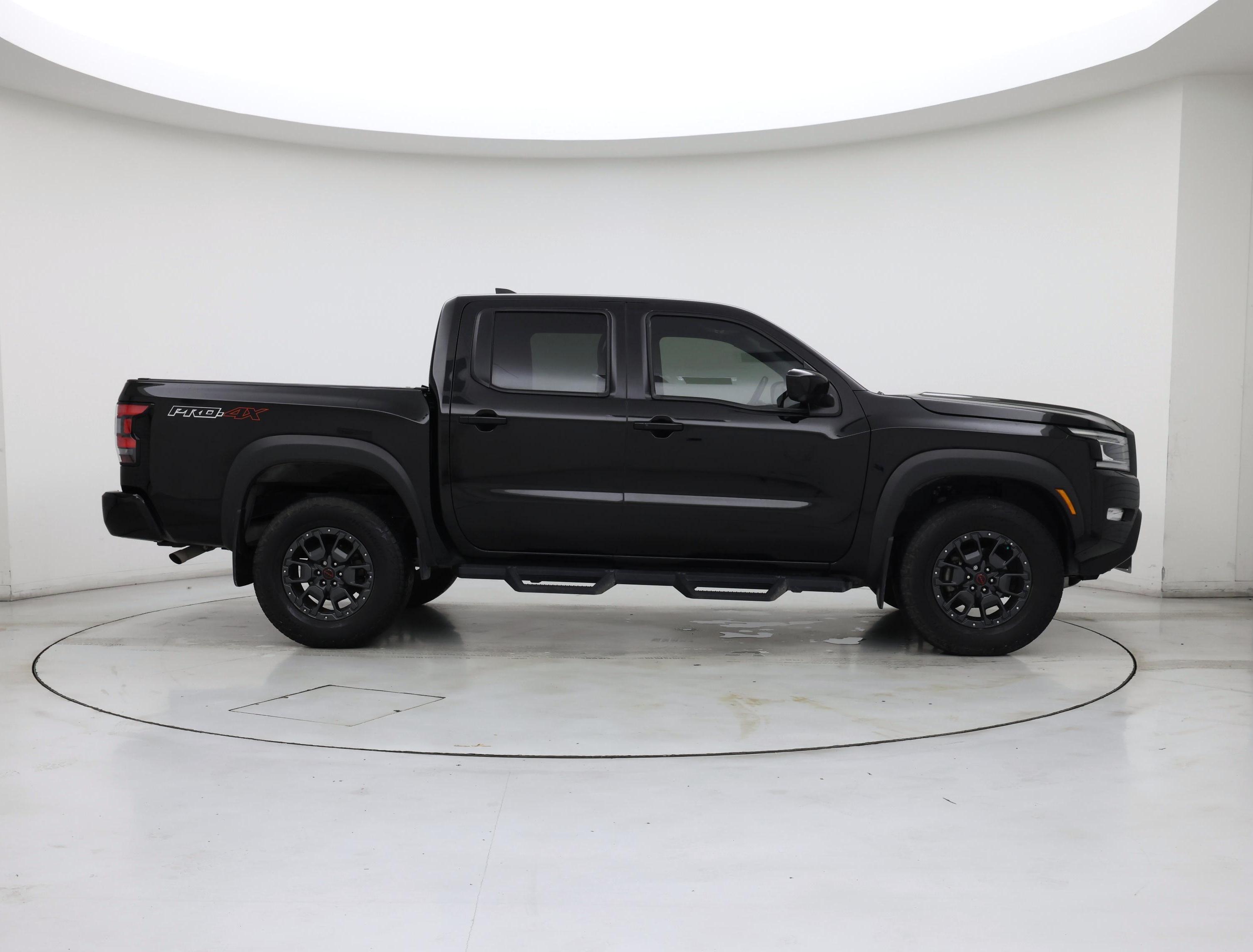 Thumbnail: 2023 Nissan Frontier - 7