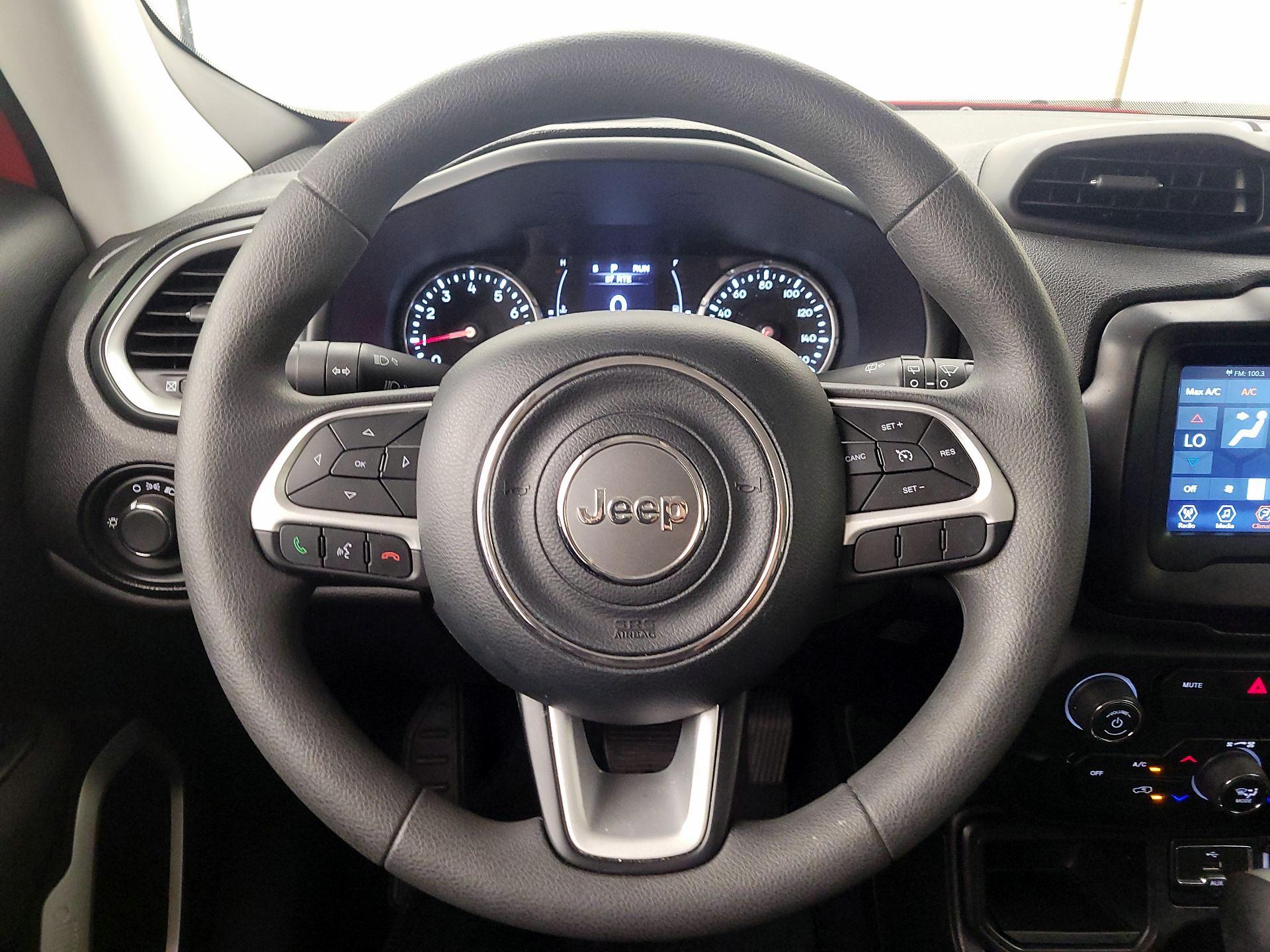 Thumbnail: 2021 Jeep Renegade - 10