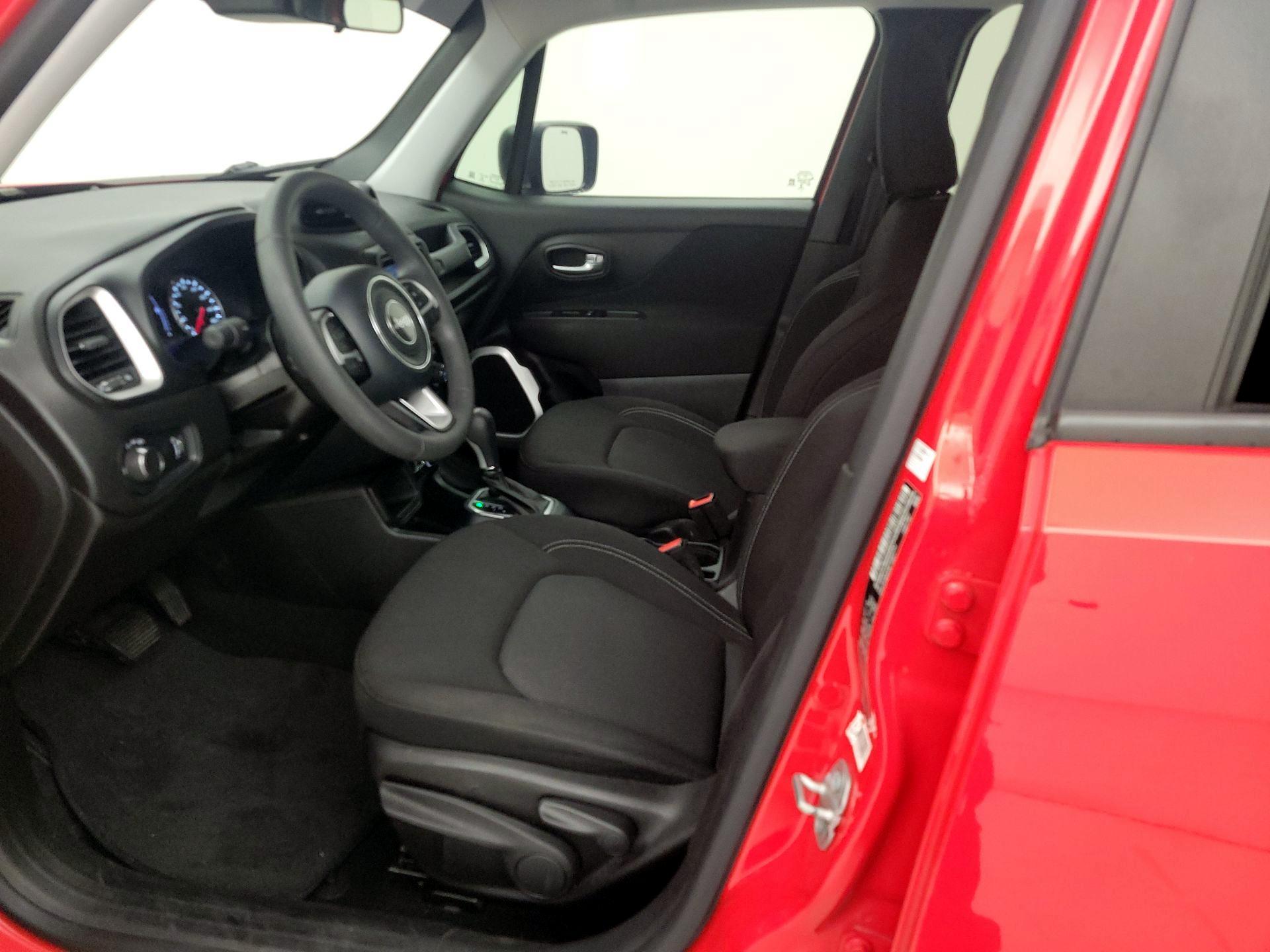 Thumbnail: 2021 Jeep Renegade - 11