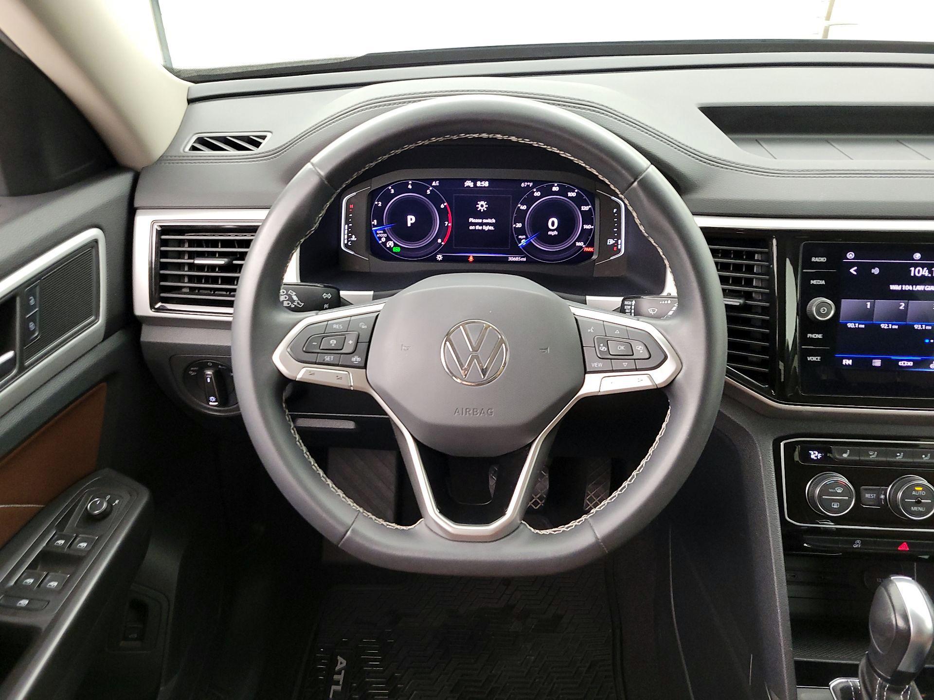 Thumbnail: 2022 Volkswagen Atlas - 10