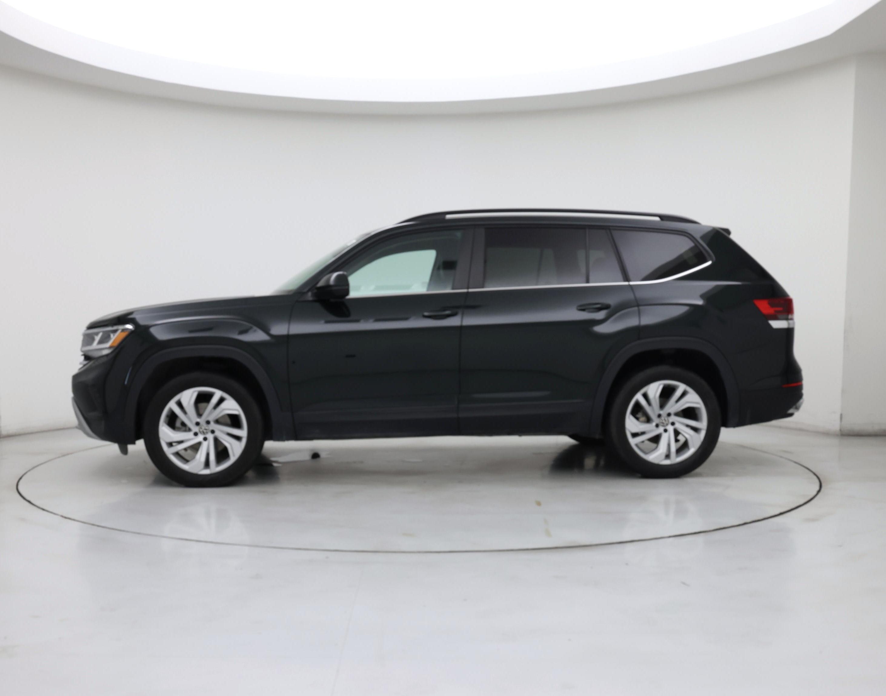 Thumbnail: 2022 Volkswagen Atlas - 3