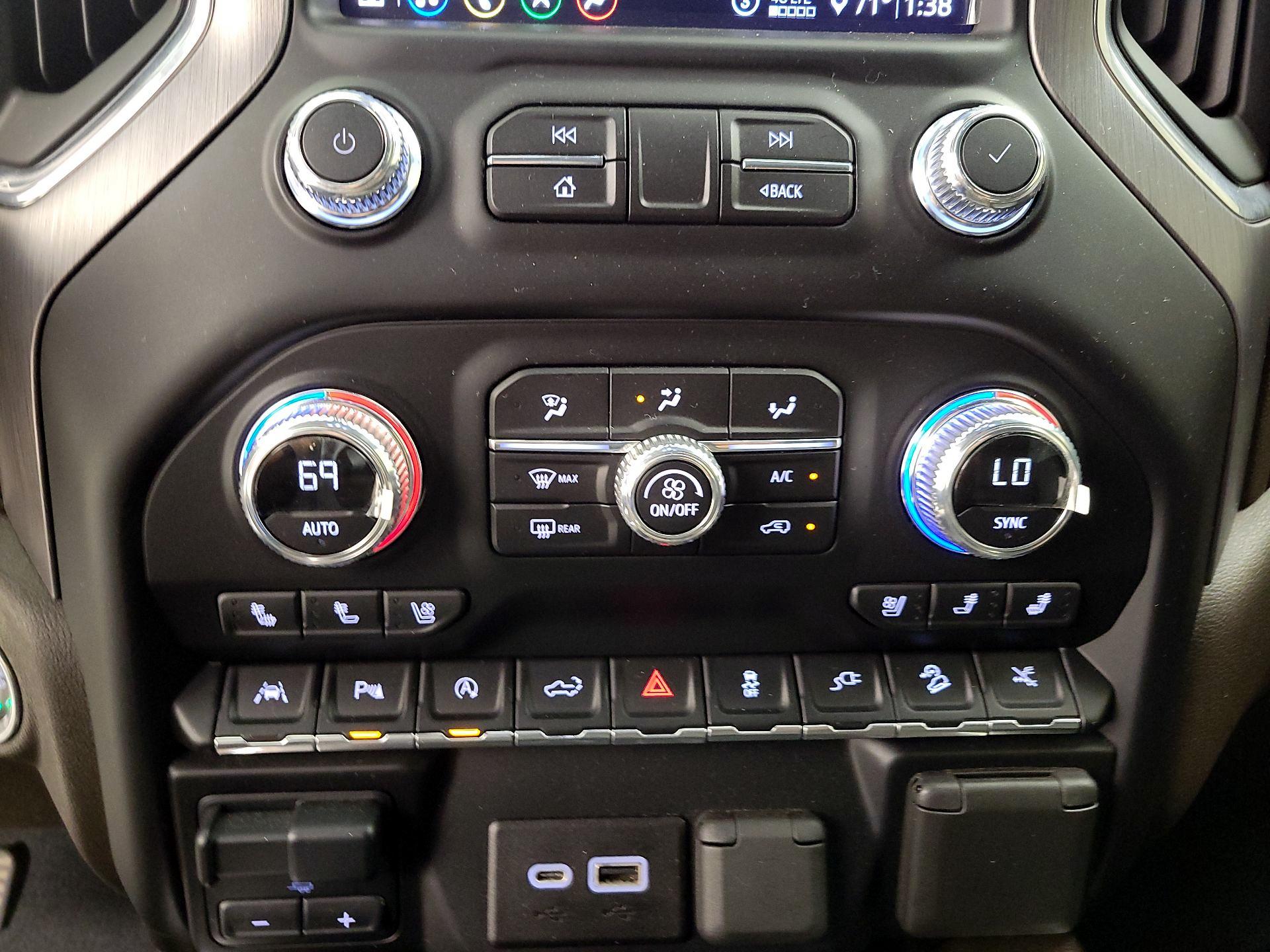 Thumbnail: 2020 GMC Sierra 1500 - 17