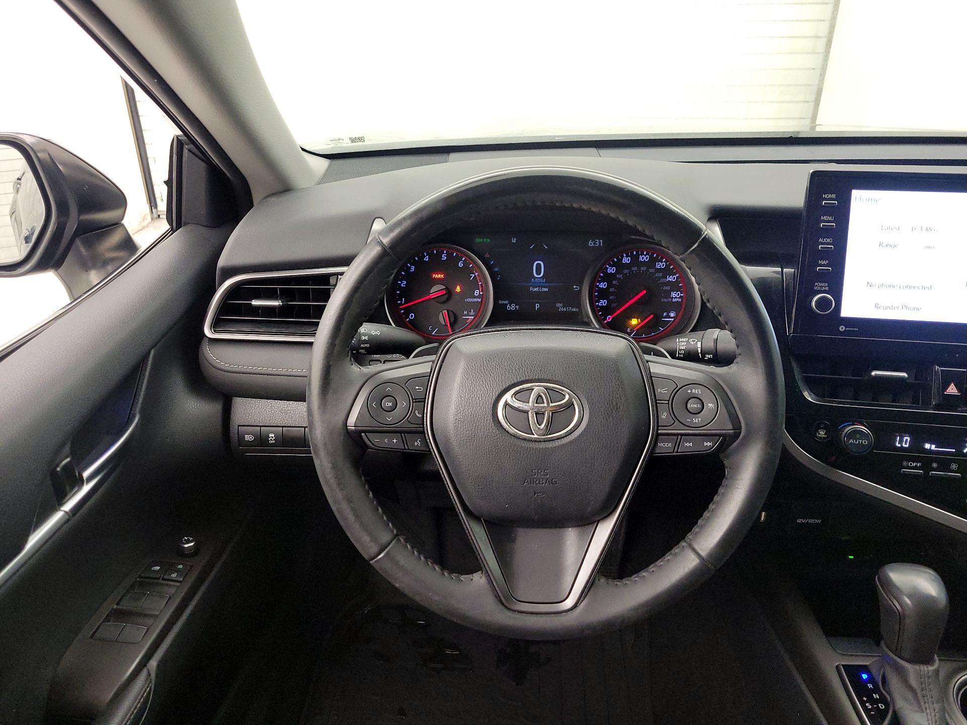Thumbnail: 2022 Toyota Camry - 10