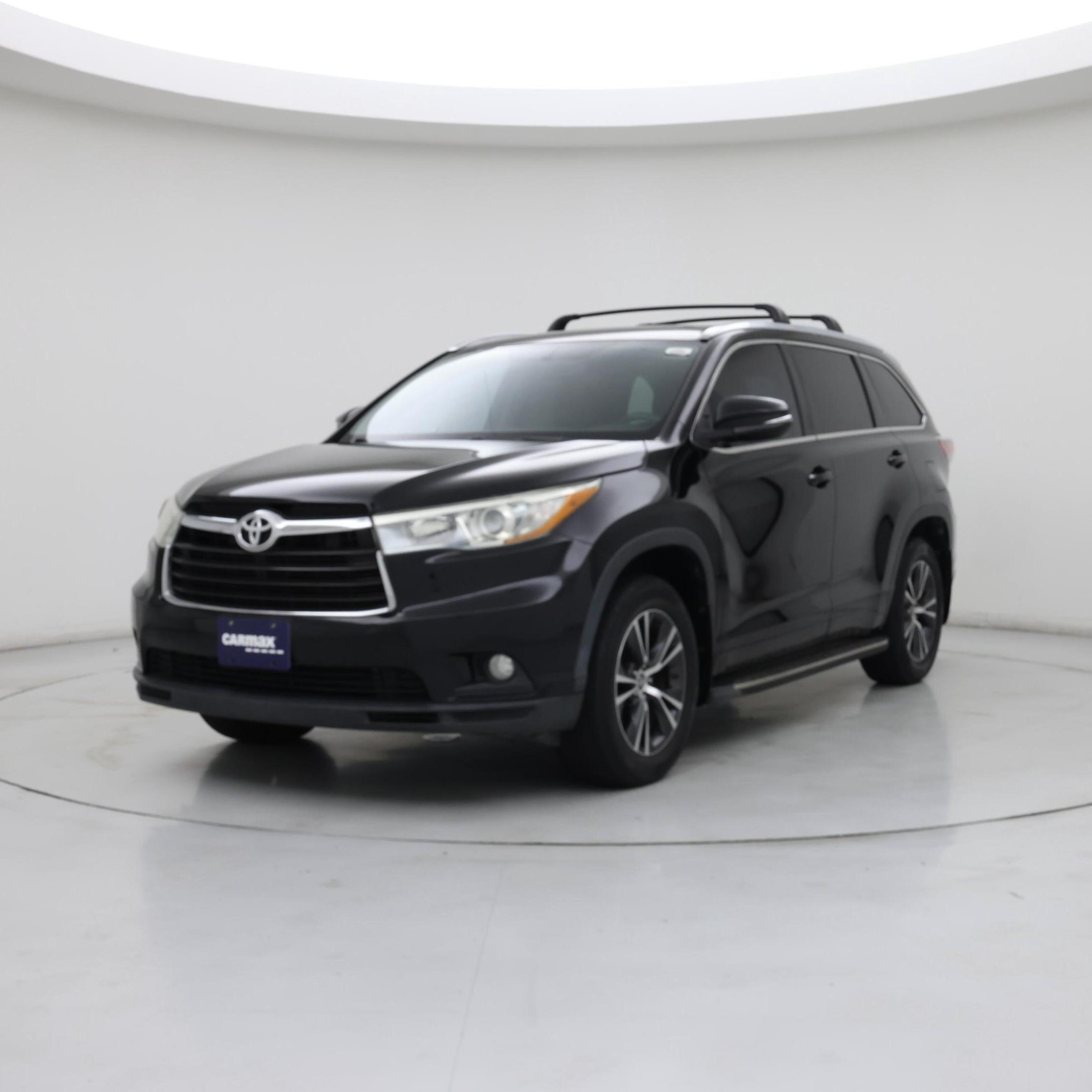 Thumbnail: 2016 Toyota Highlander - 4