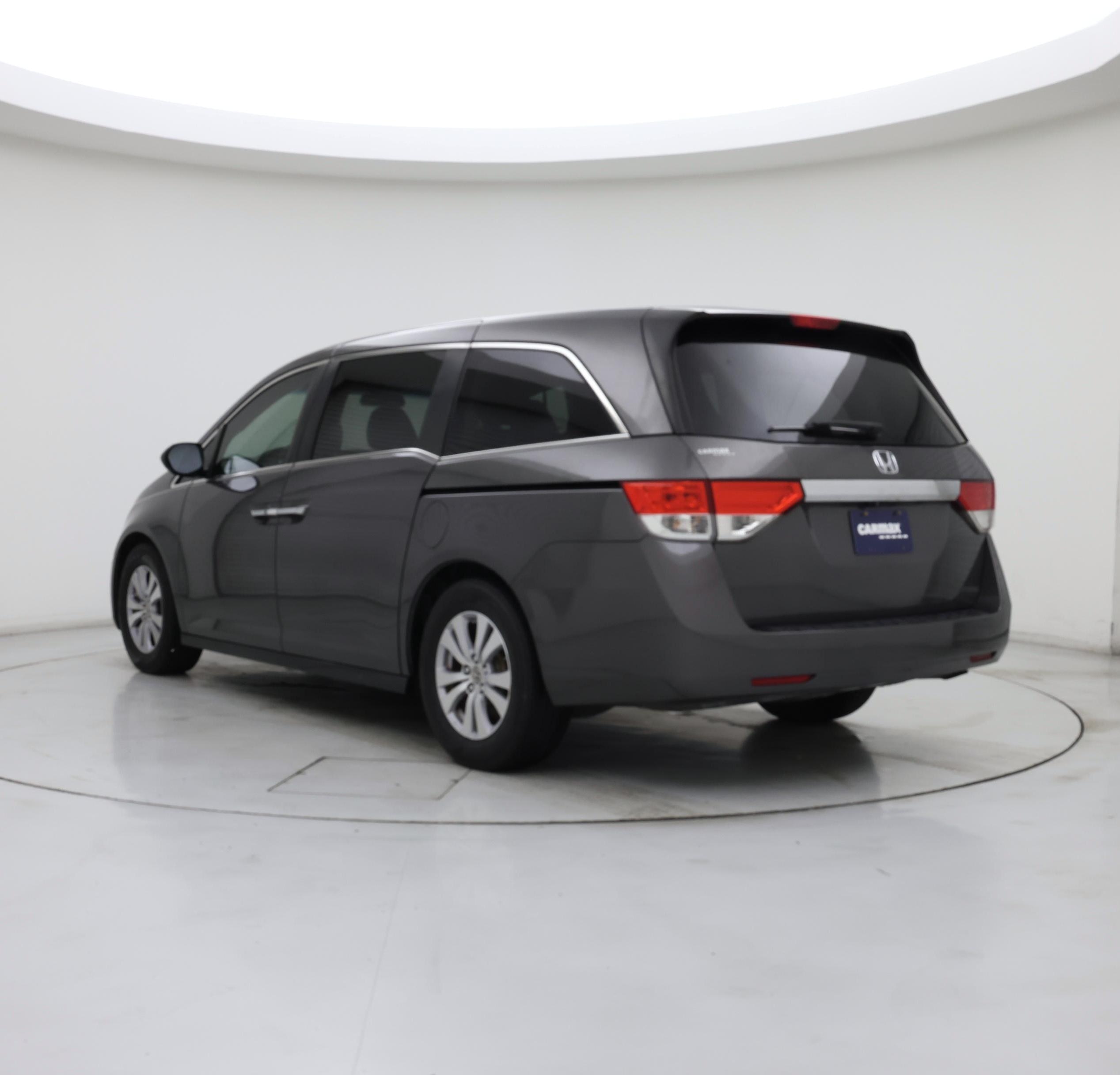Thumbnail: 2015 Honda Odyssey - 2