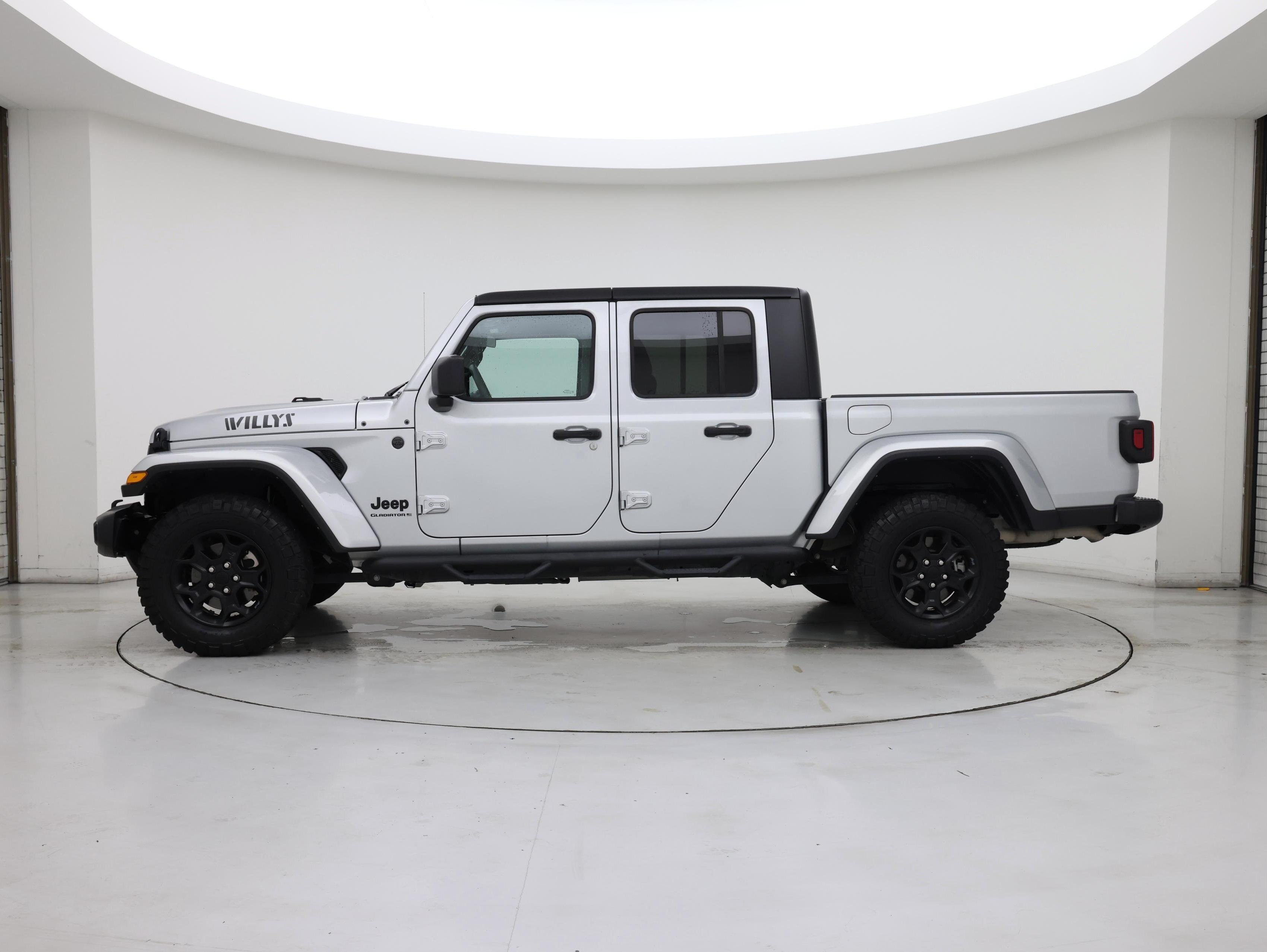 Thumbnail: 2023 Jeep Gladiator - 3